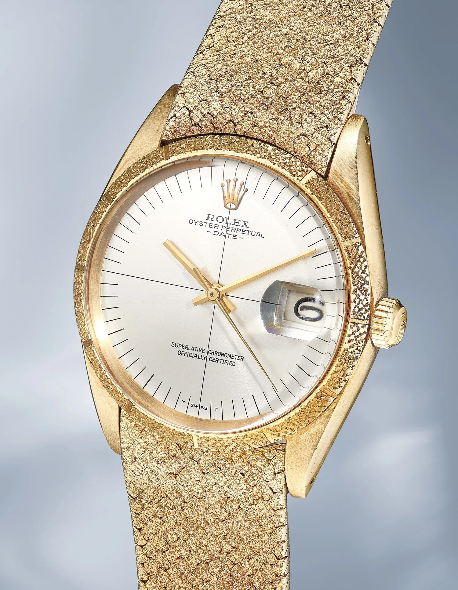 Rolex Oyster Perpetual Date 1510 34.5mm Yellow gold White