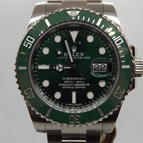 Rolex Submariner 116610LV 40mm Steel Green