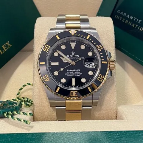 Rolex Submariner 126613LN 41mm Yellow gold and Stainless steel Black