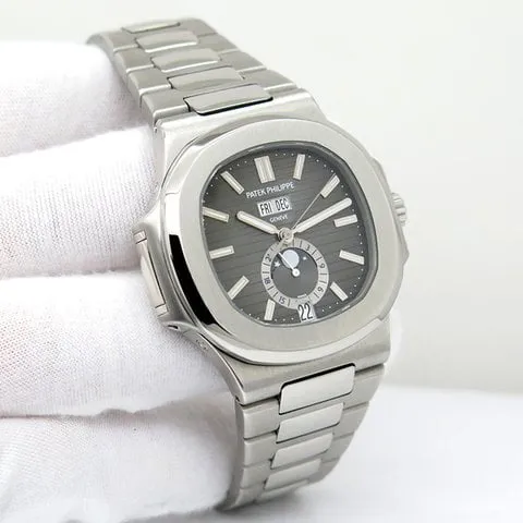 Patek Philippe Nautilus 5726/1A-001 40.5mm Stainless steel Black