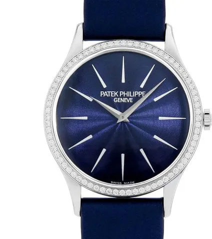 Patek Philippe Calatrava 4896G 33mm White gold Blue