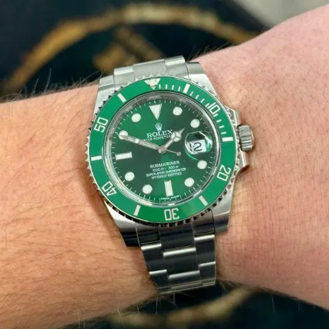 Rolex Submariner 116610LV 40mm Steel Green