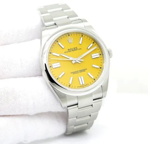 Rolex Oyster Perpetual 41 124300 41mm Stainless steel Yellow