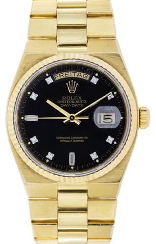 Rolex Day-Date Oysterquartz 19018 36mm Yellow gold Black