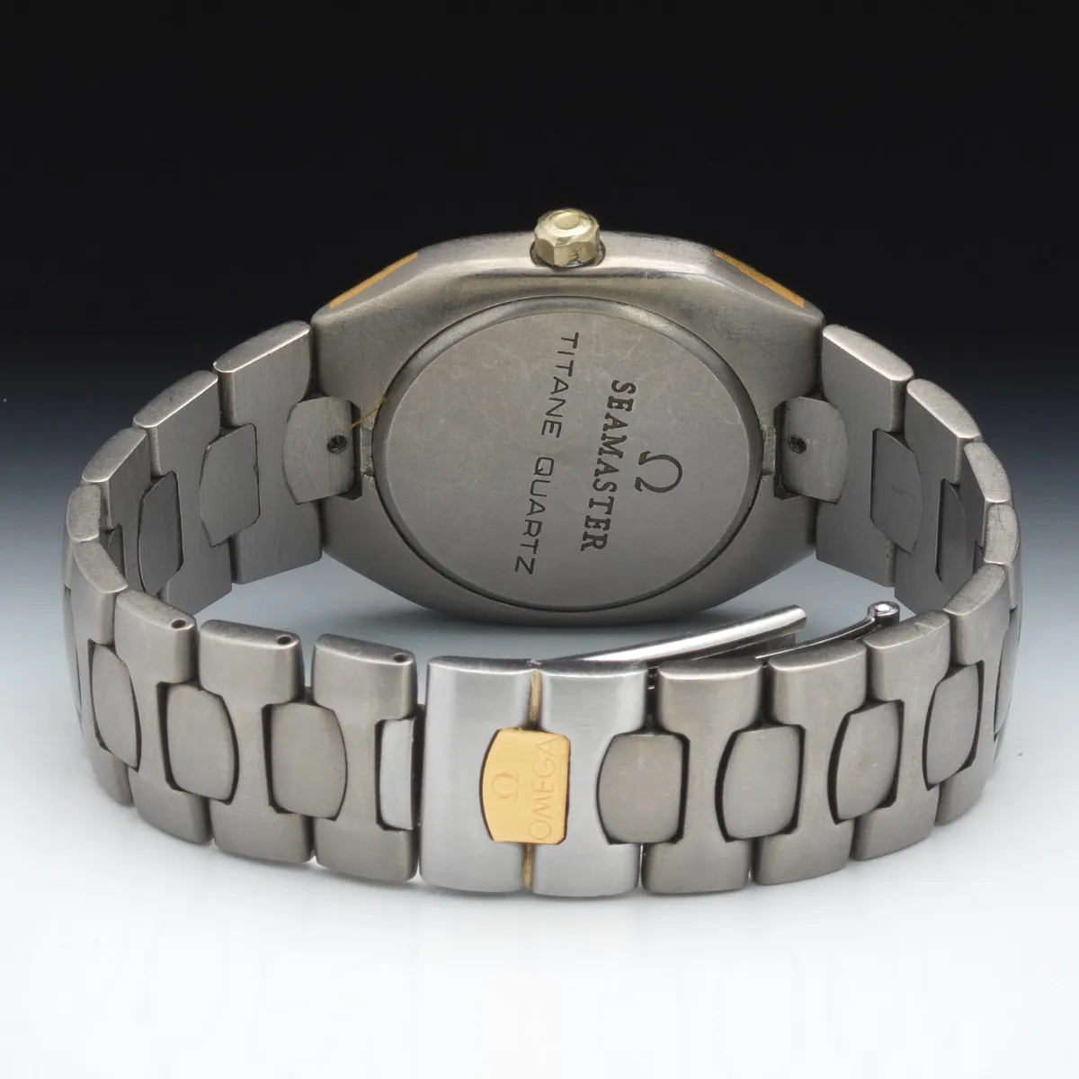 Omega Seamaster 32mm Titanium and Yellow gold Gray 2