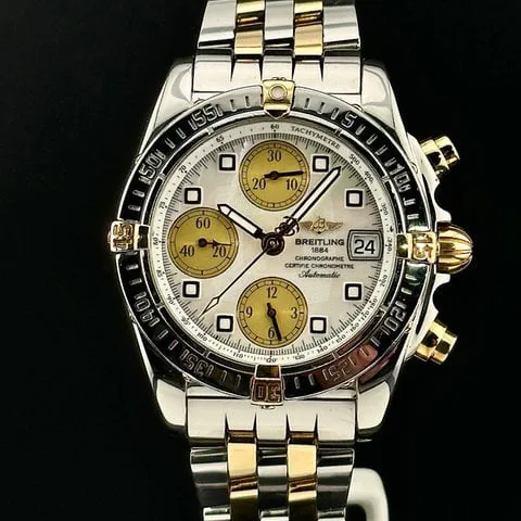 Breitling Cockpit B13357 39mm Yellow gold and Stainless steel Mother-of-pearl