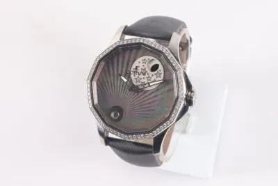 Corum Admiral's Cup ETA 2893-2 38.5mm Diamond Mother-of-pearl 3