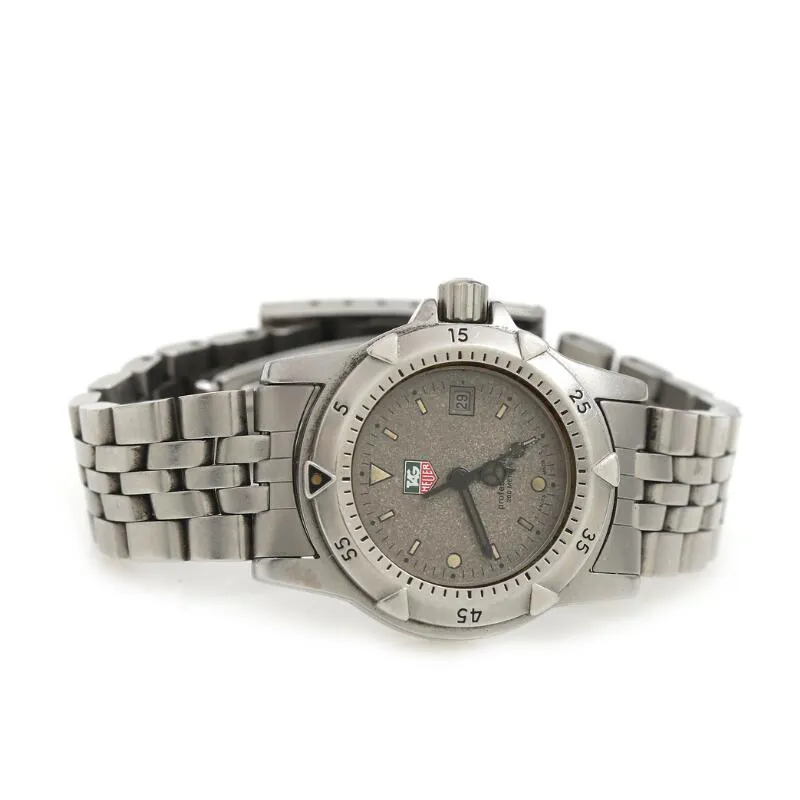 TAG Heuer Professional 26mm Stainless steel Gray 2