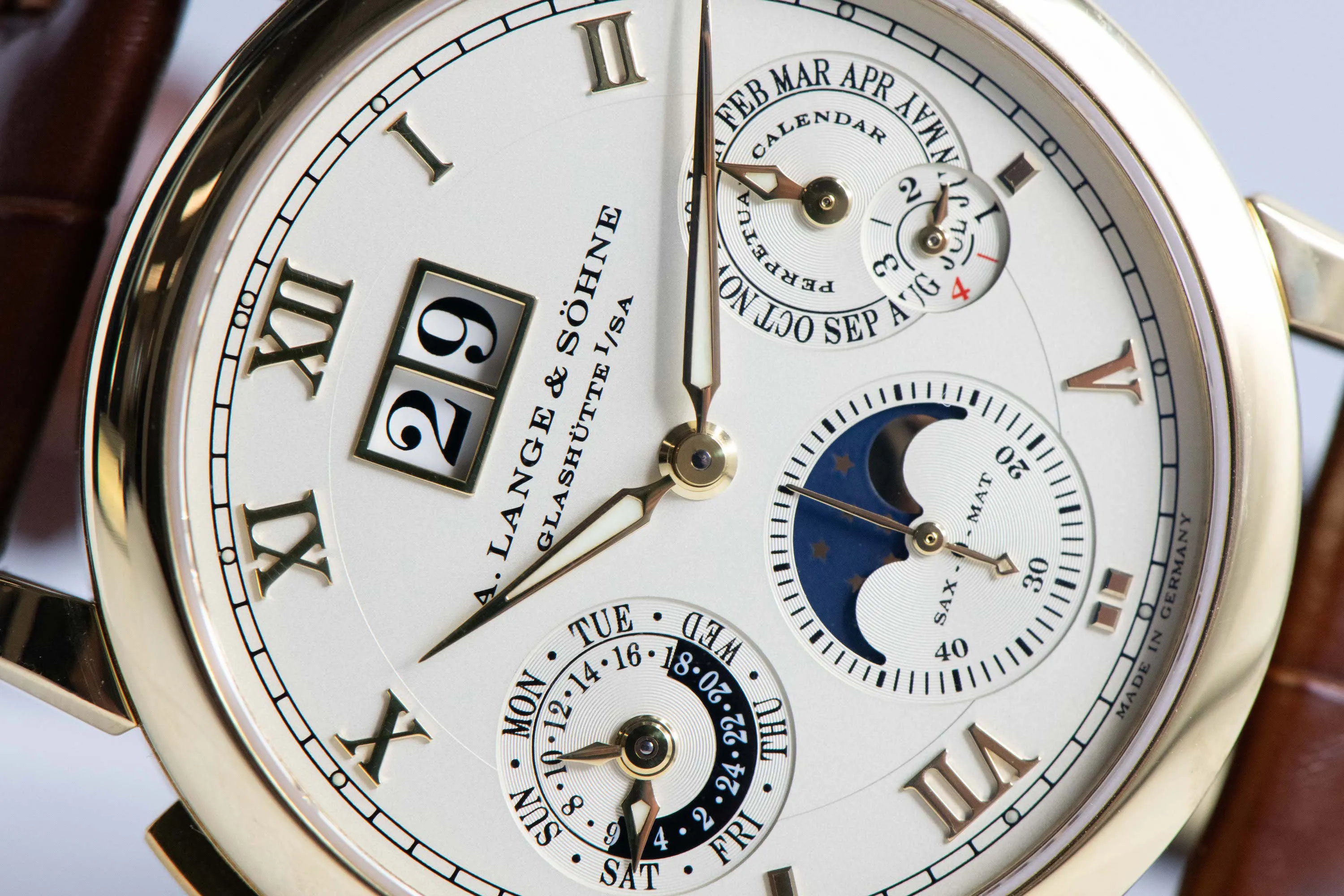 A. Lange & Söhne Langematik Perpetual 310.021 38.5mm Yellow gold Champagne 15