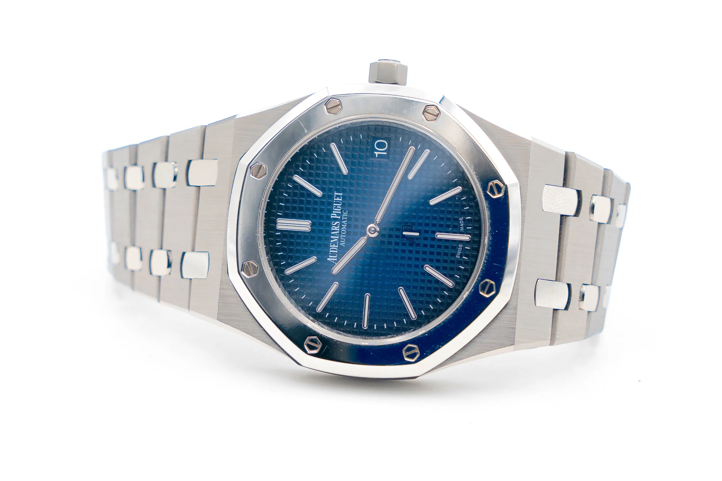 Audemars Piguet Royal Oak 15202IP.OO.1240IP.01 39mm Platinum and Titanium Blue 1