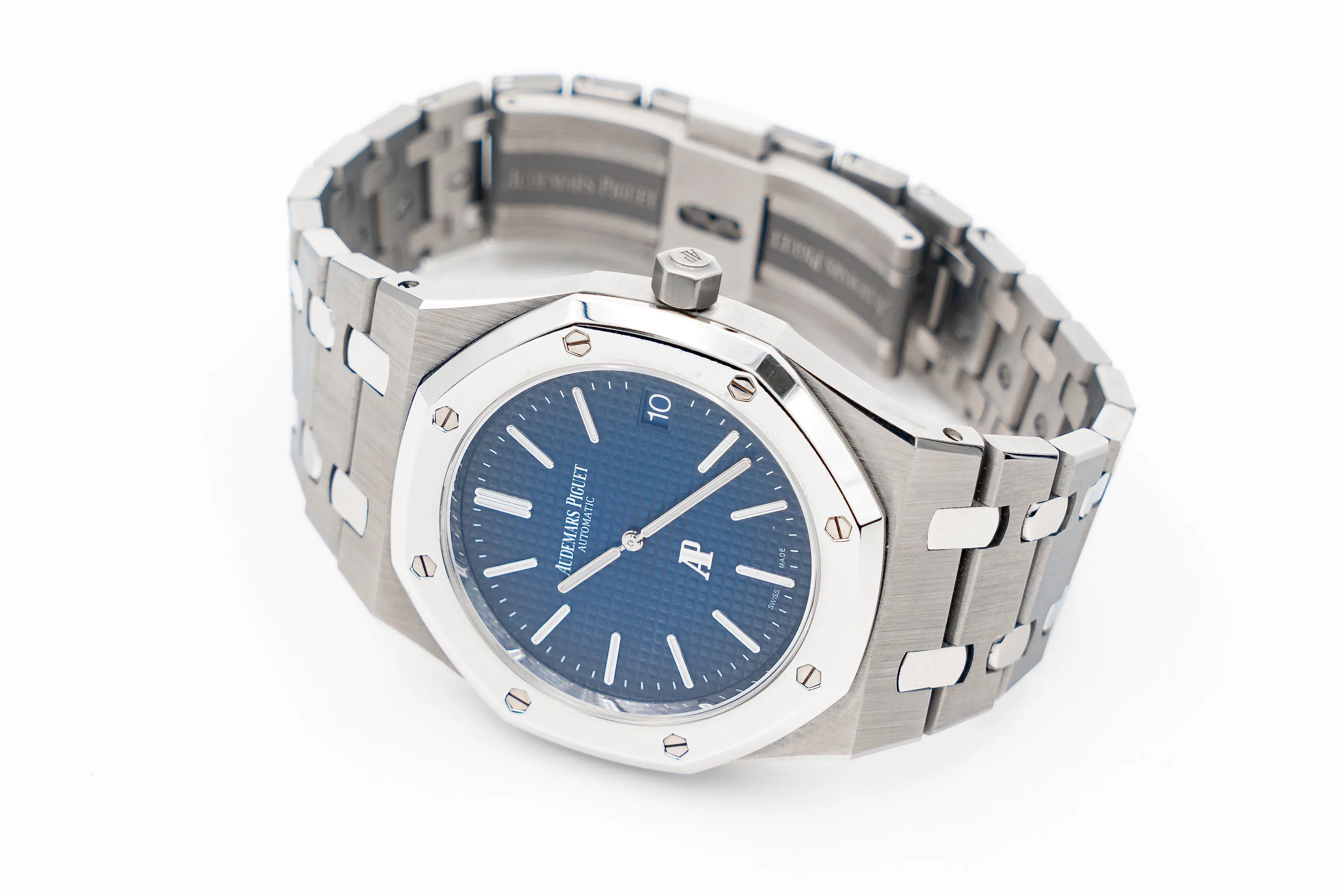 Audemars Piguet Royal Oak 15202IP.OO.1240IP.01 39mm Platinum and Titanium Blue 3