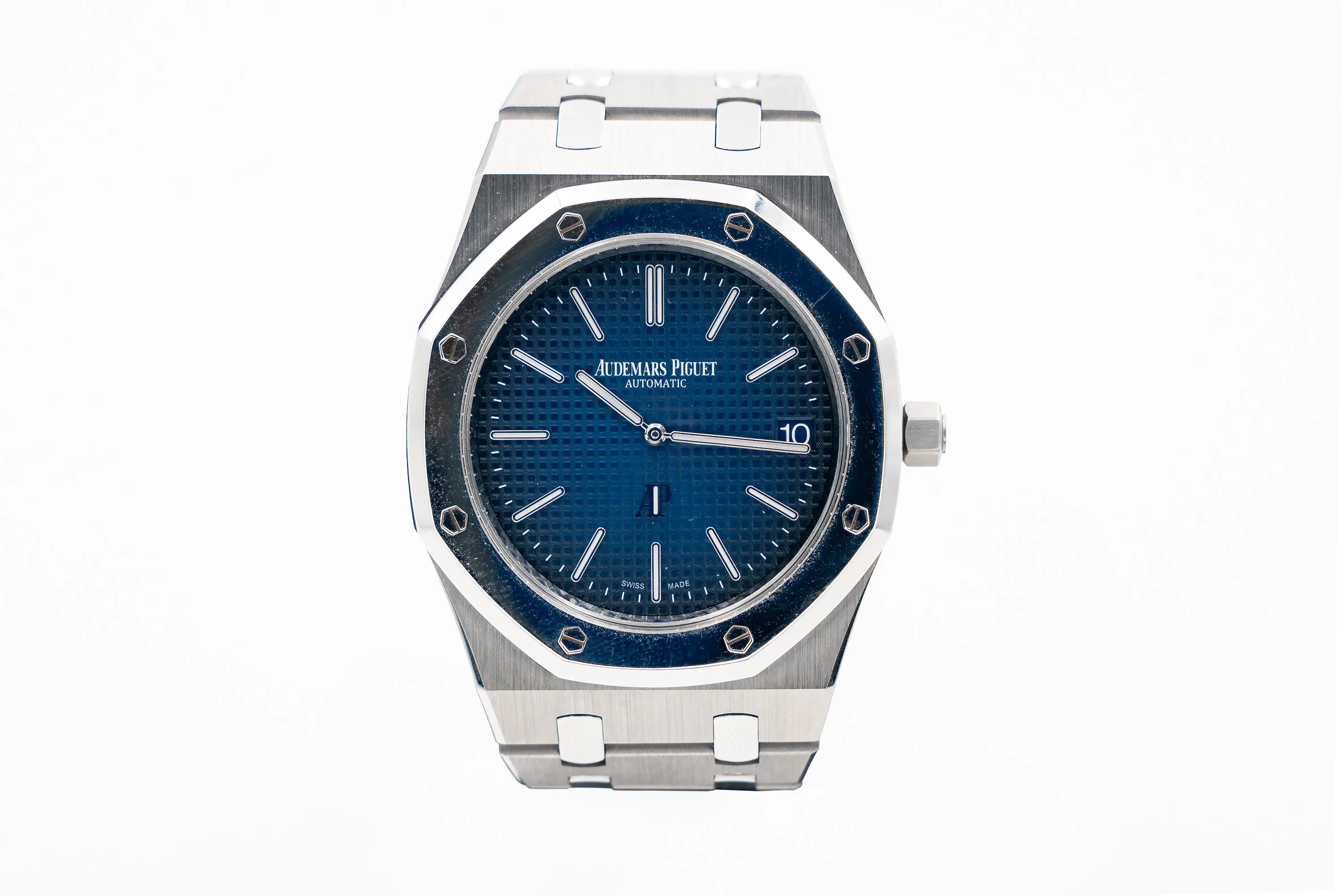 Audemars Piguet Royal Oak 15202IP.OO.1240IP.01 39mm Platinum and Titanium Blue 5