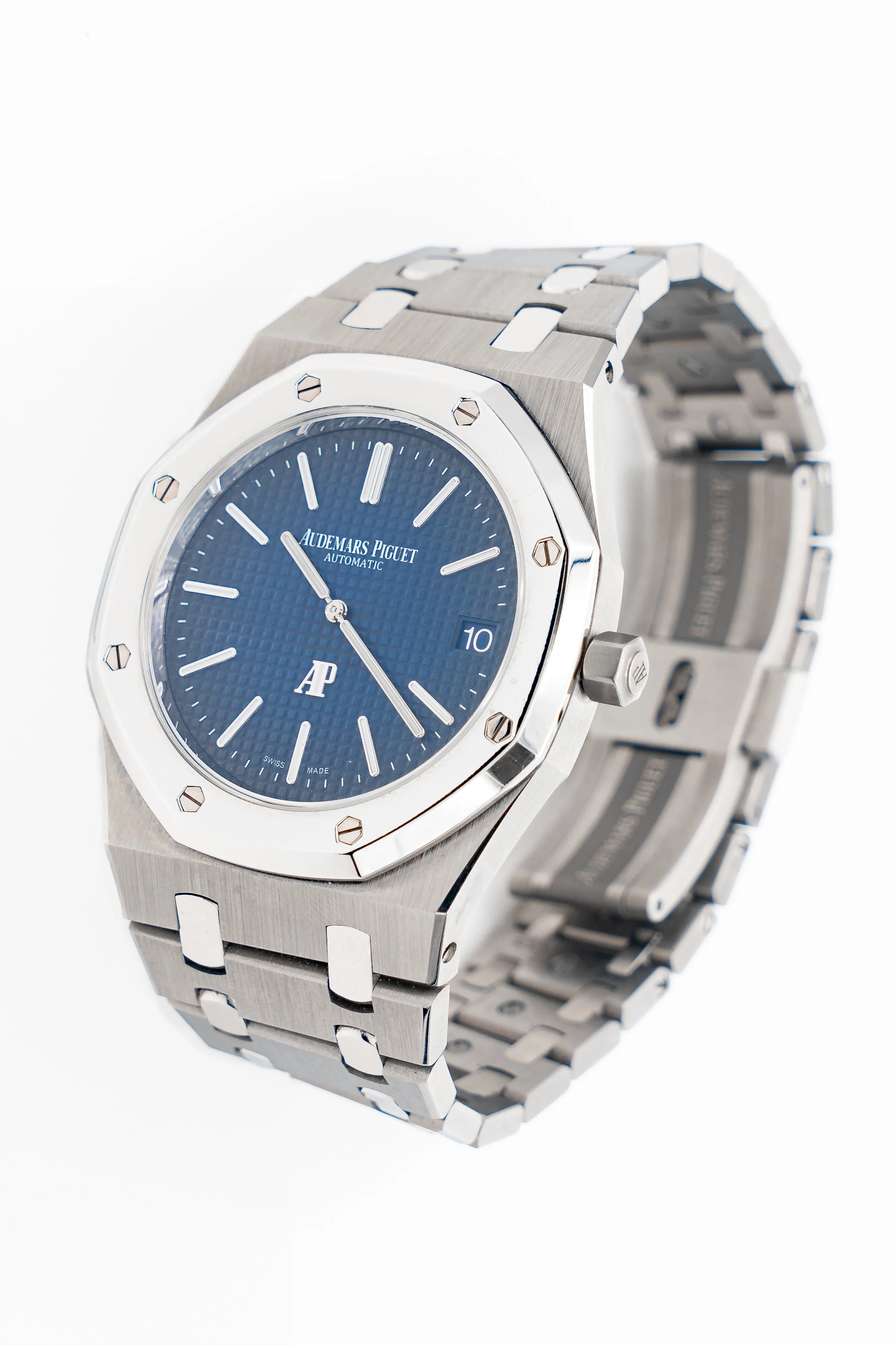 Audemars Piguet Royal Oak 15202IP.OO.1240IP.01 39mm Platinum and Titanium Blue 10