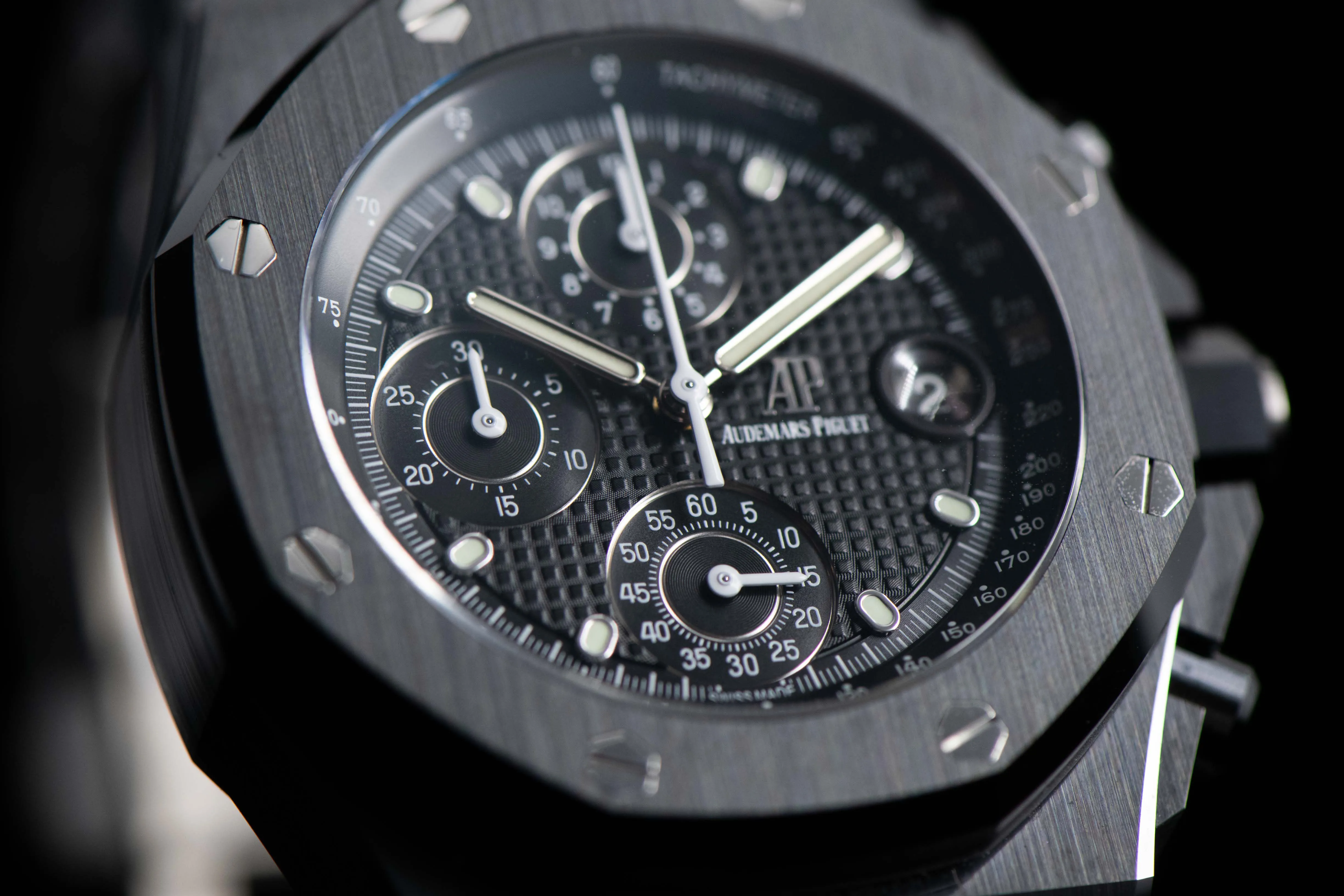 Audemars Piguet Royal Oak Offshore 26238CE.OO.1300CE.01 42mm Ceramic Black 17