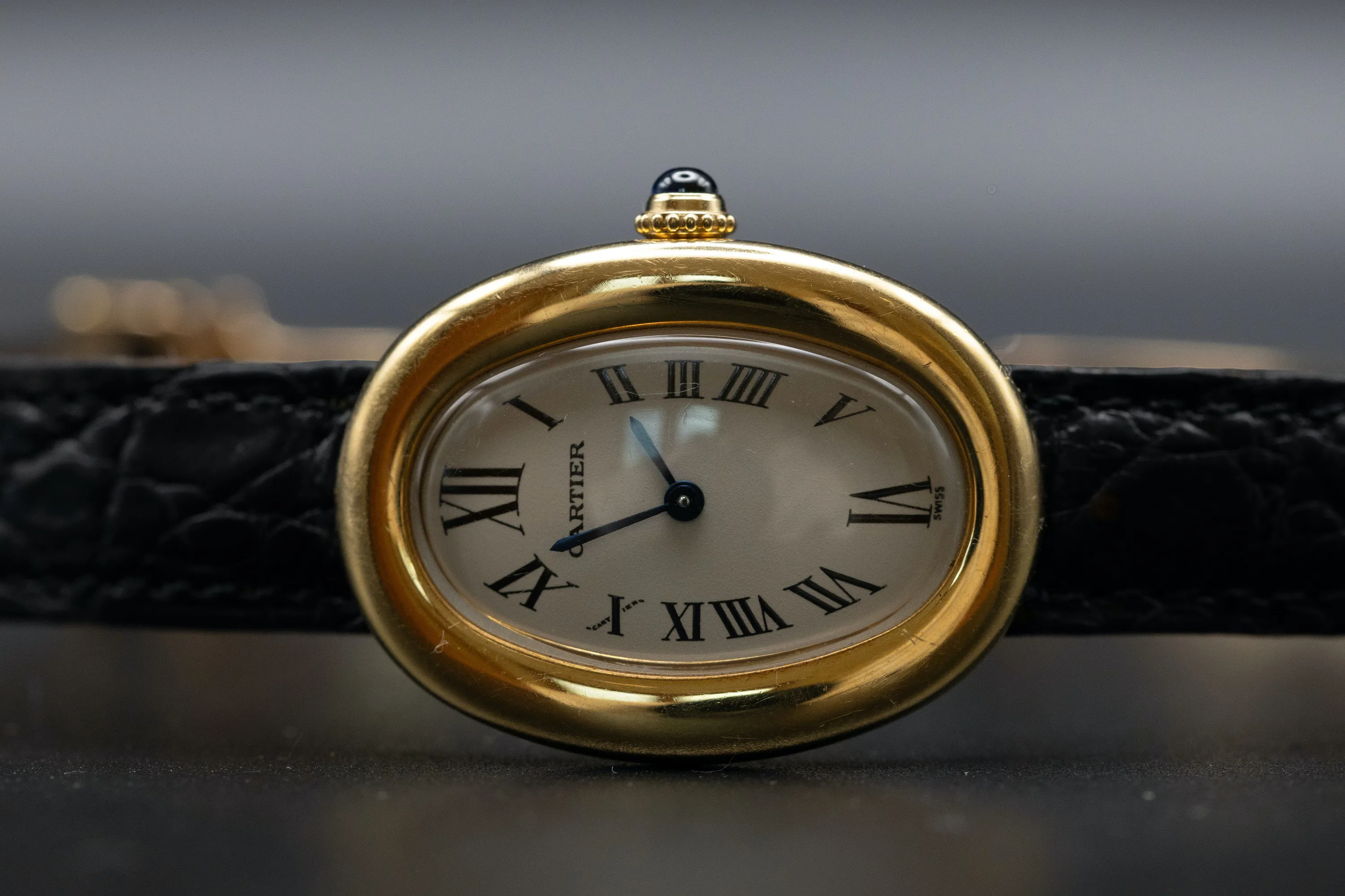 Cartier Baignoire 19521 22.5mm Yellow gold White 7