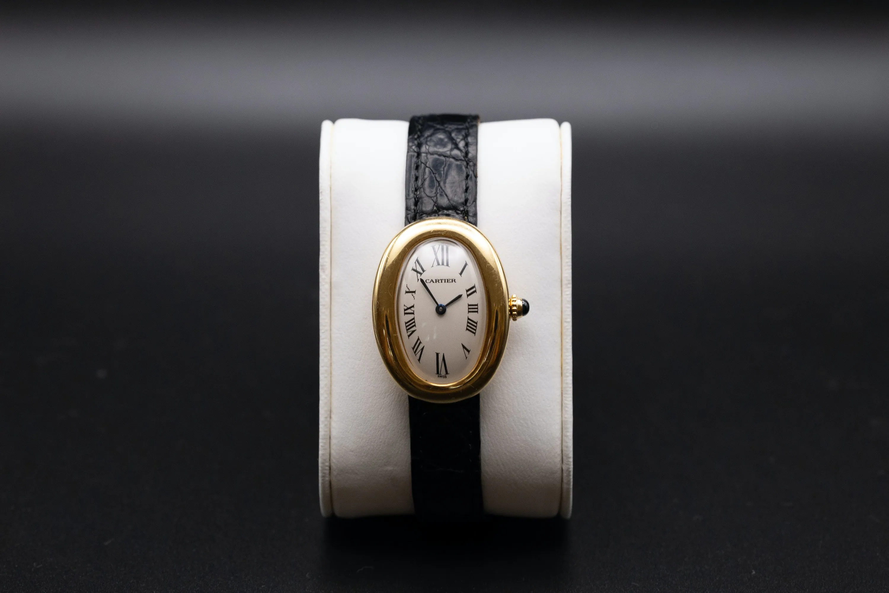 Cartier Baignoire 19521 22.5mm Yellow gold White 11