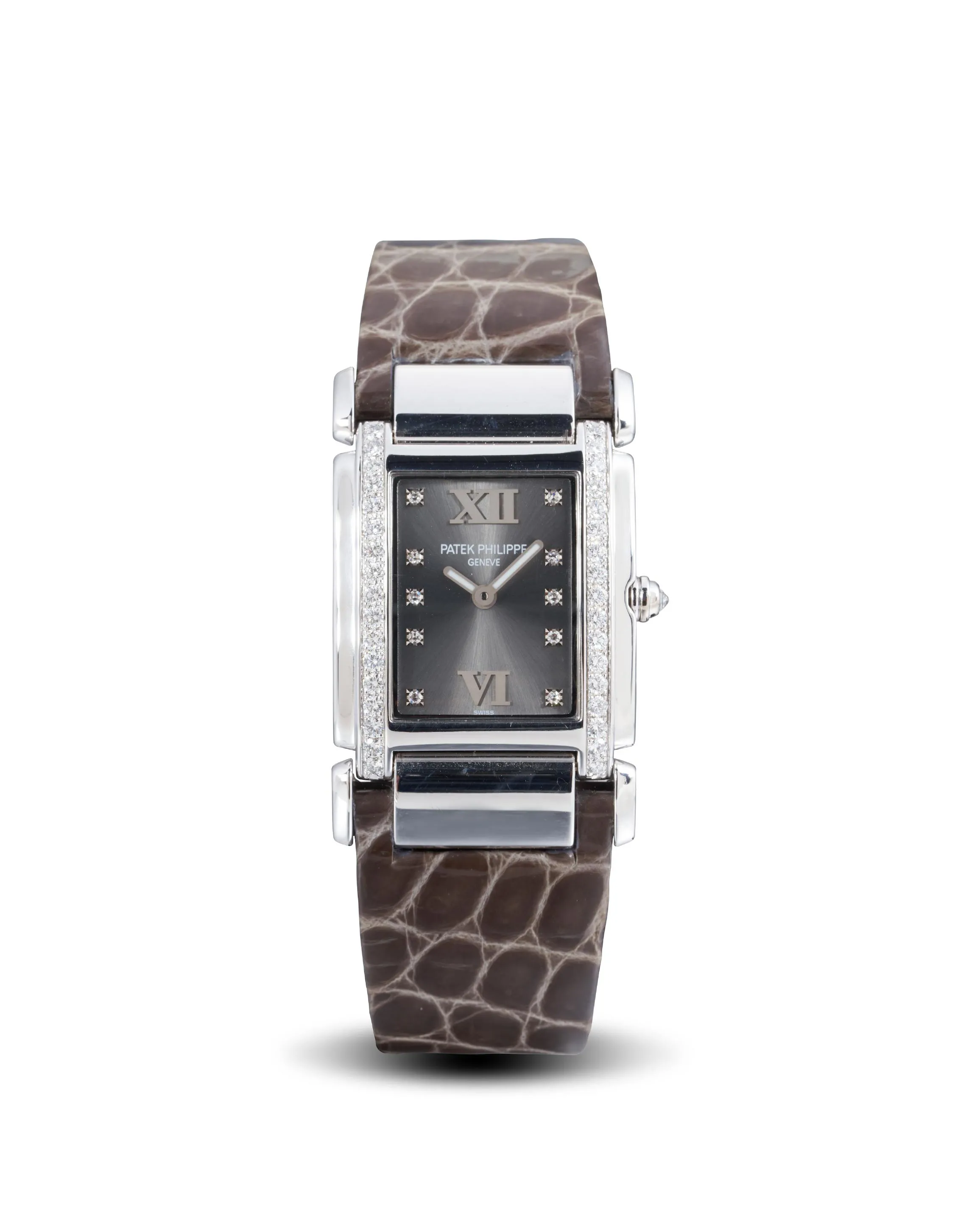 Patek Philippe Twenty~4 4920G 25mm White gold and Diamond Silver