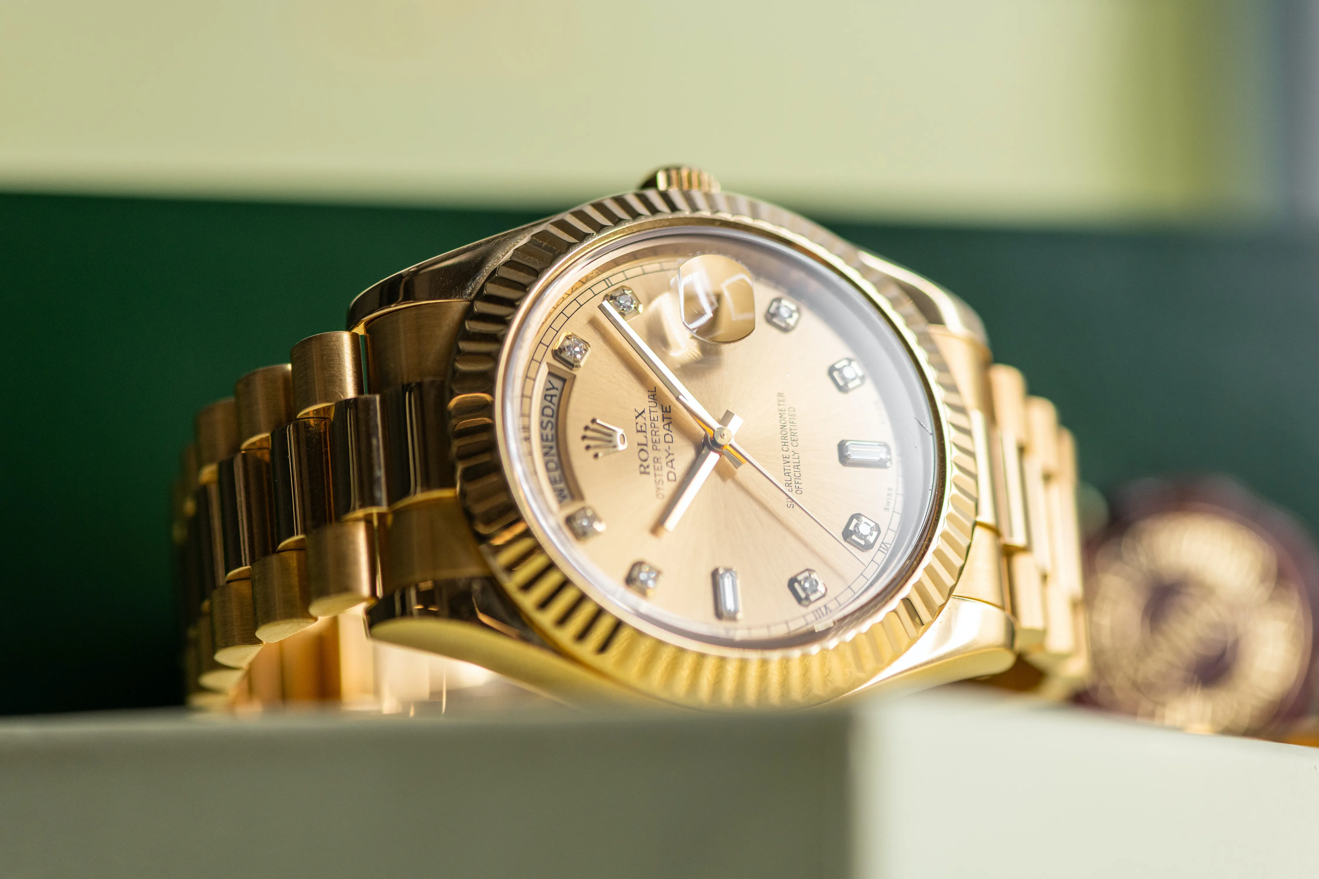 Rolex Day-Date II 218238 41mm Yellow gold Champagne