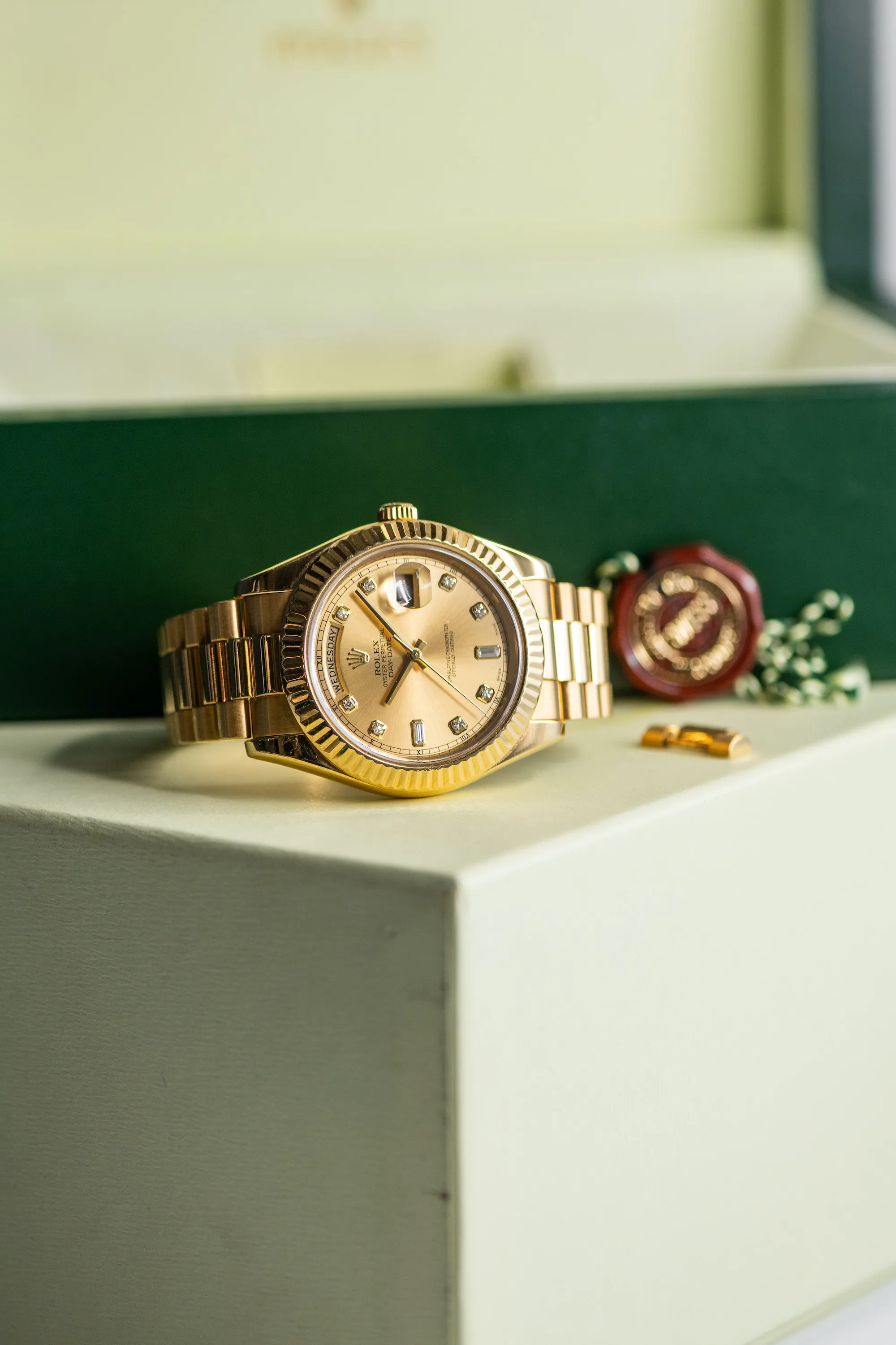 Rolex Day-Date II 218238 41mm Yellow gold Champagne 7