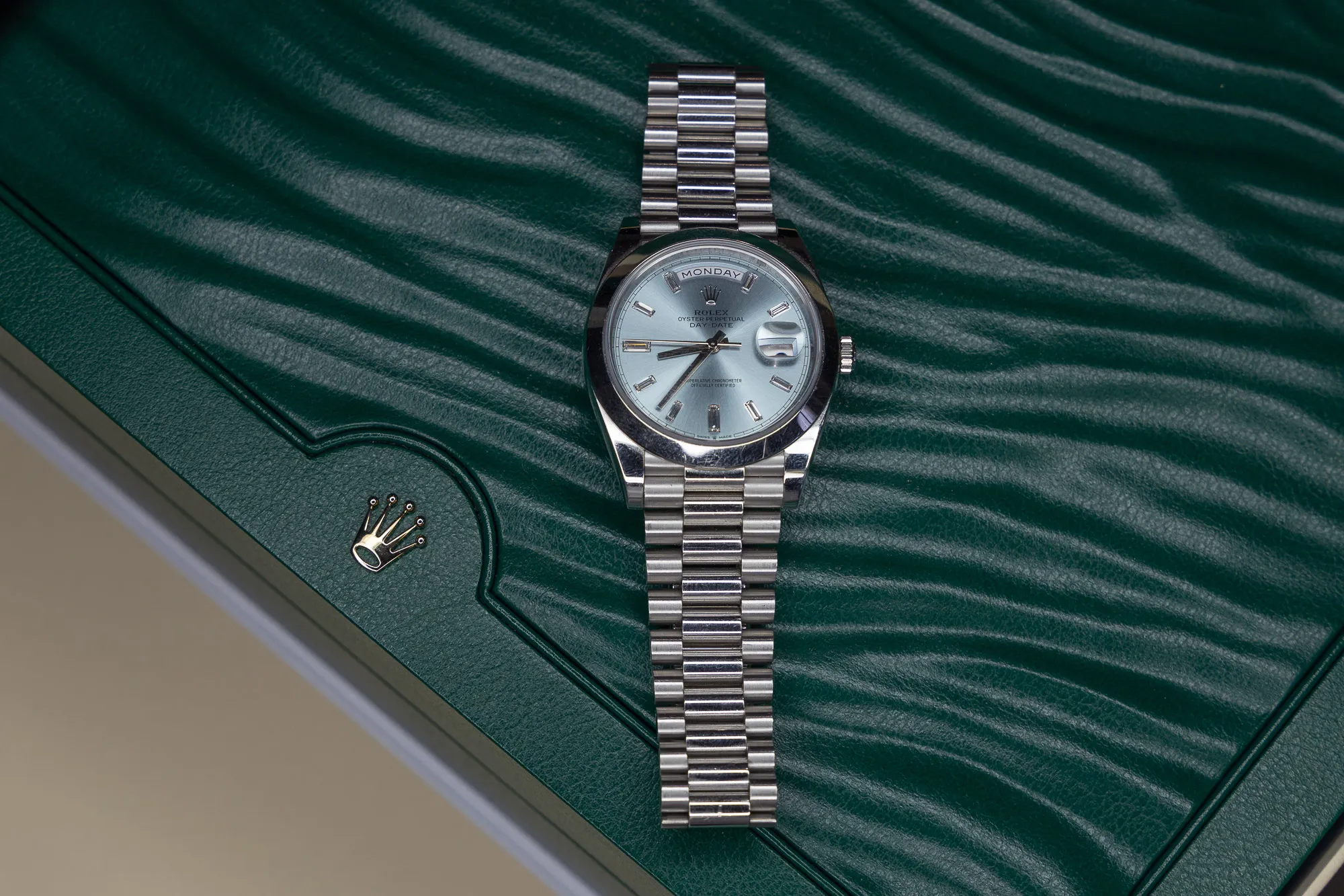 Rolex Day-Date 40 228206 40mm Platinum Blue 5