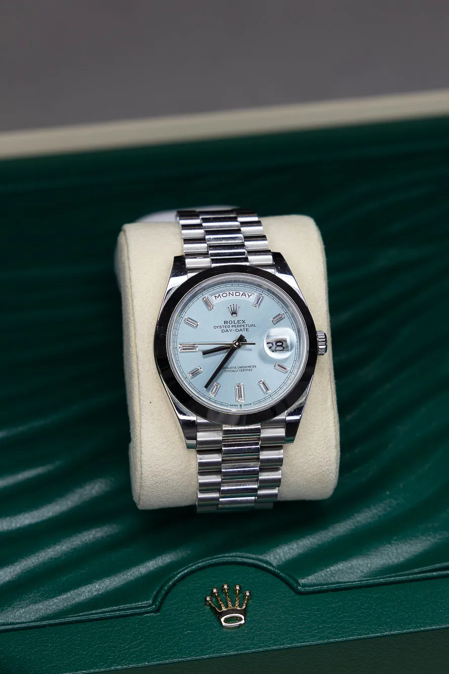 Rolex Day-Date 40 228206 40mm Platinum Blue 15