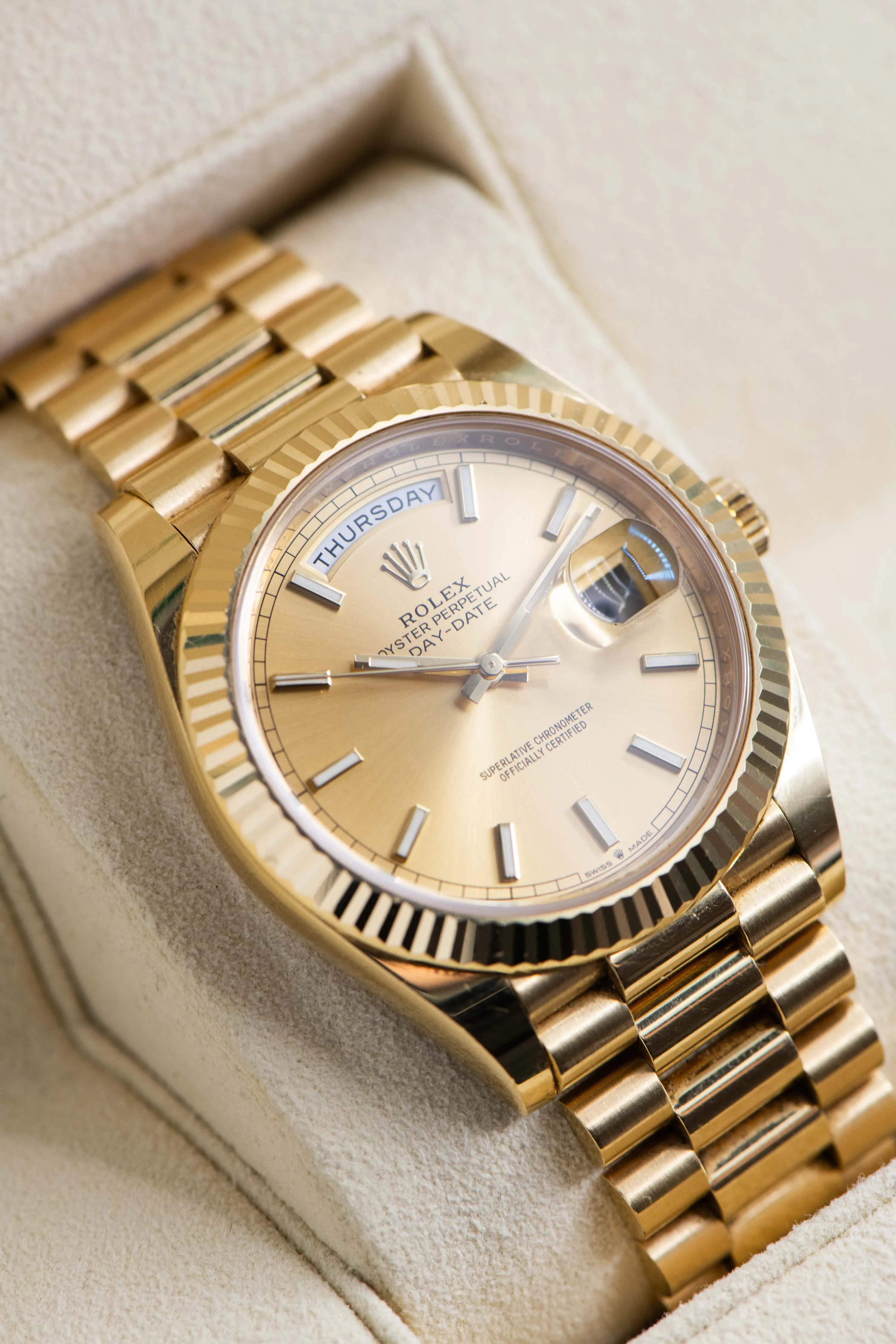 Rolex Day-Date 40 228238 40mm Yellow gold Champagne 8