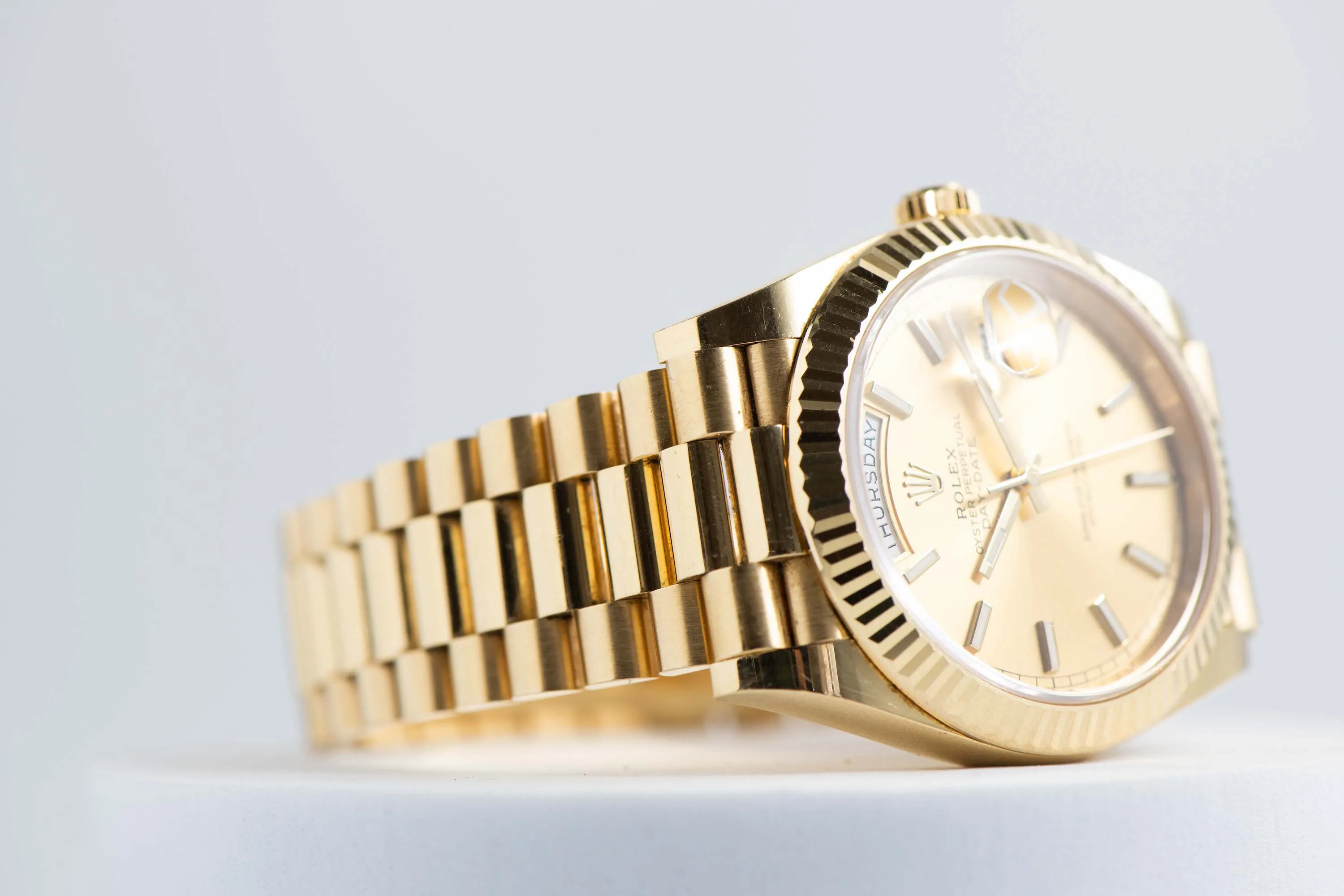 Rolex Day-Date 40 228238 40mm Yellow gold Champagne 18