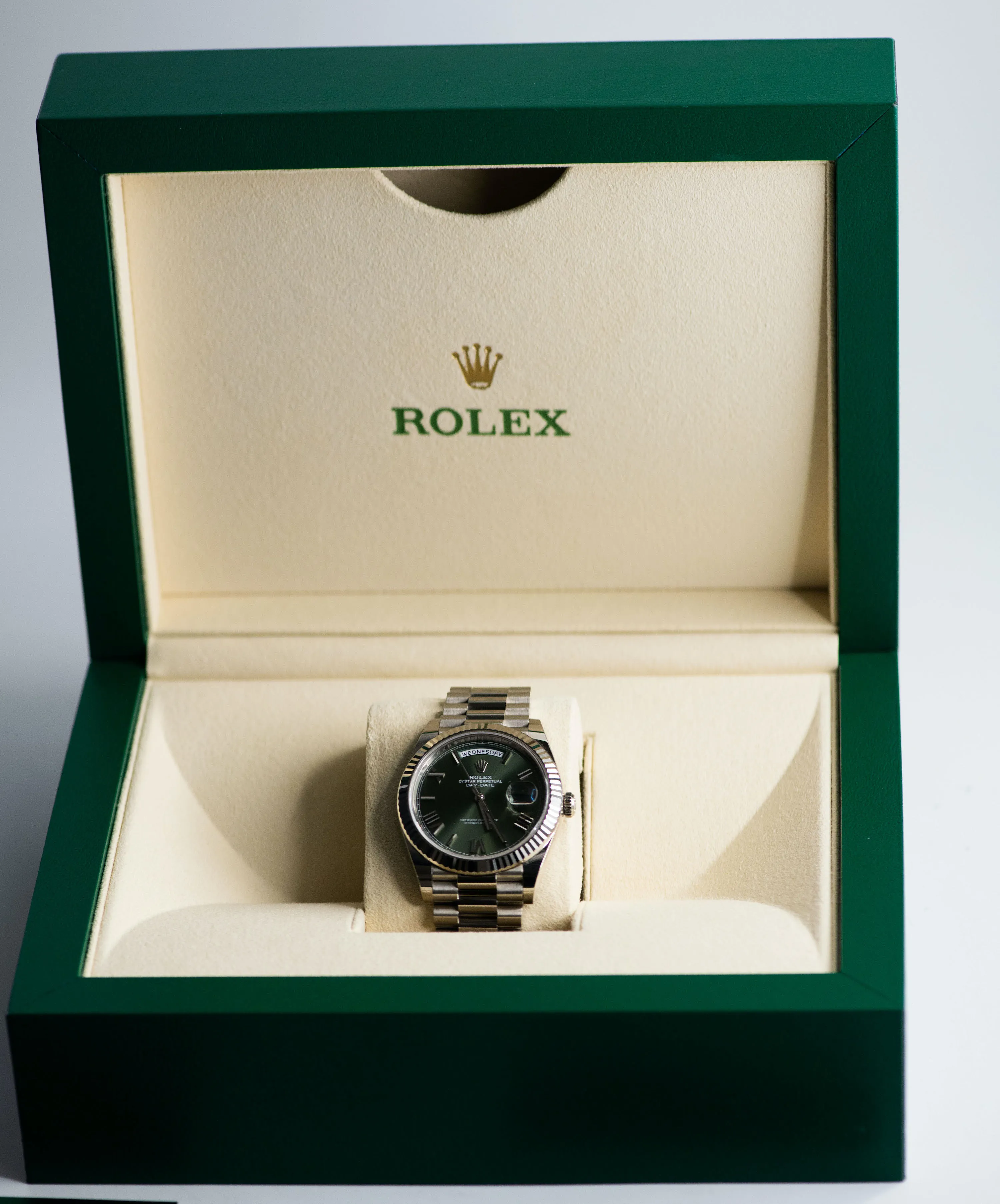 Rolex Day-Date 40 228239 40mm White gold Green 17