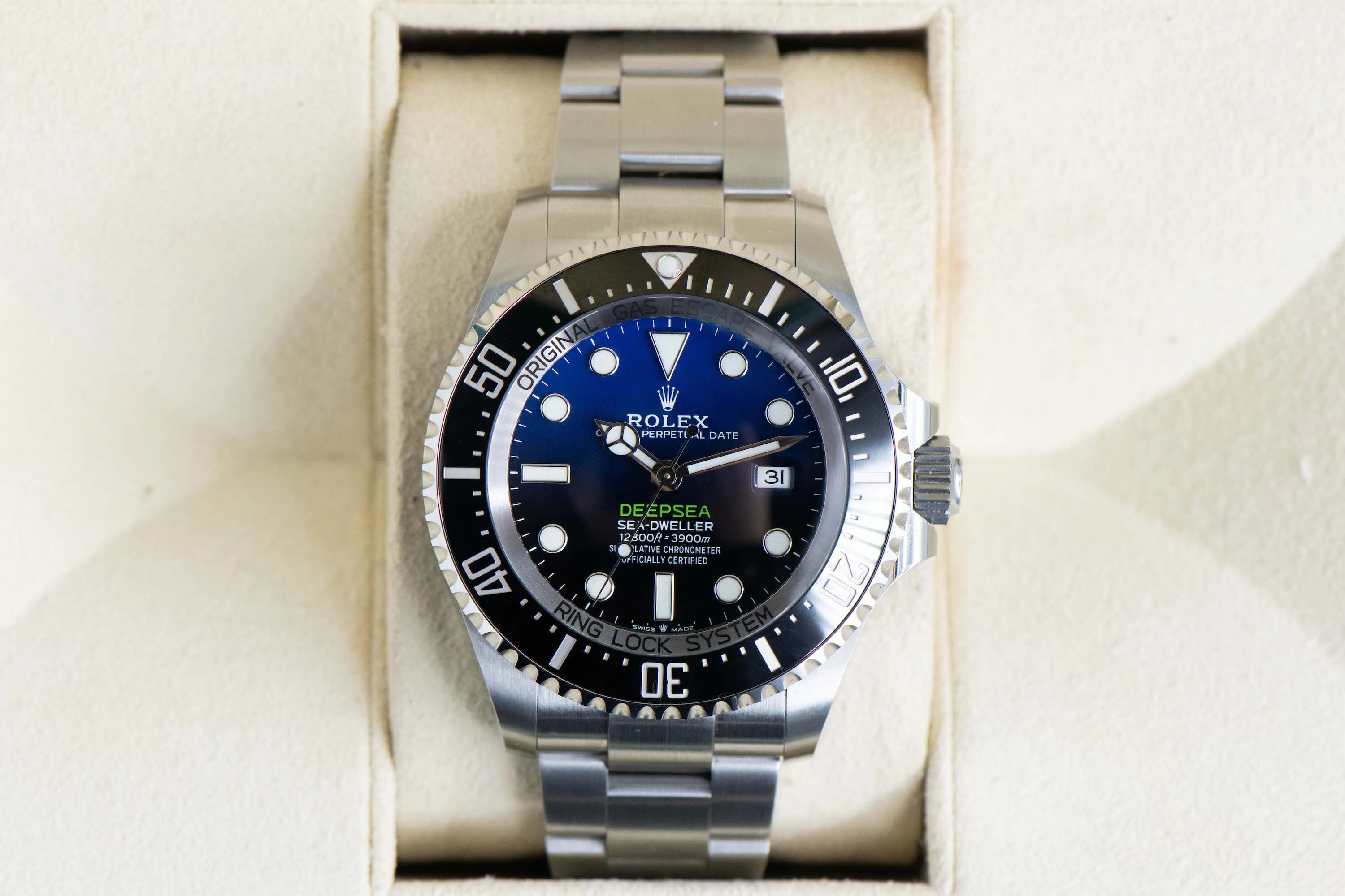 Rolex Sea-Dweller Deepsea 126660