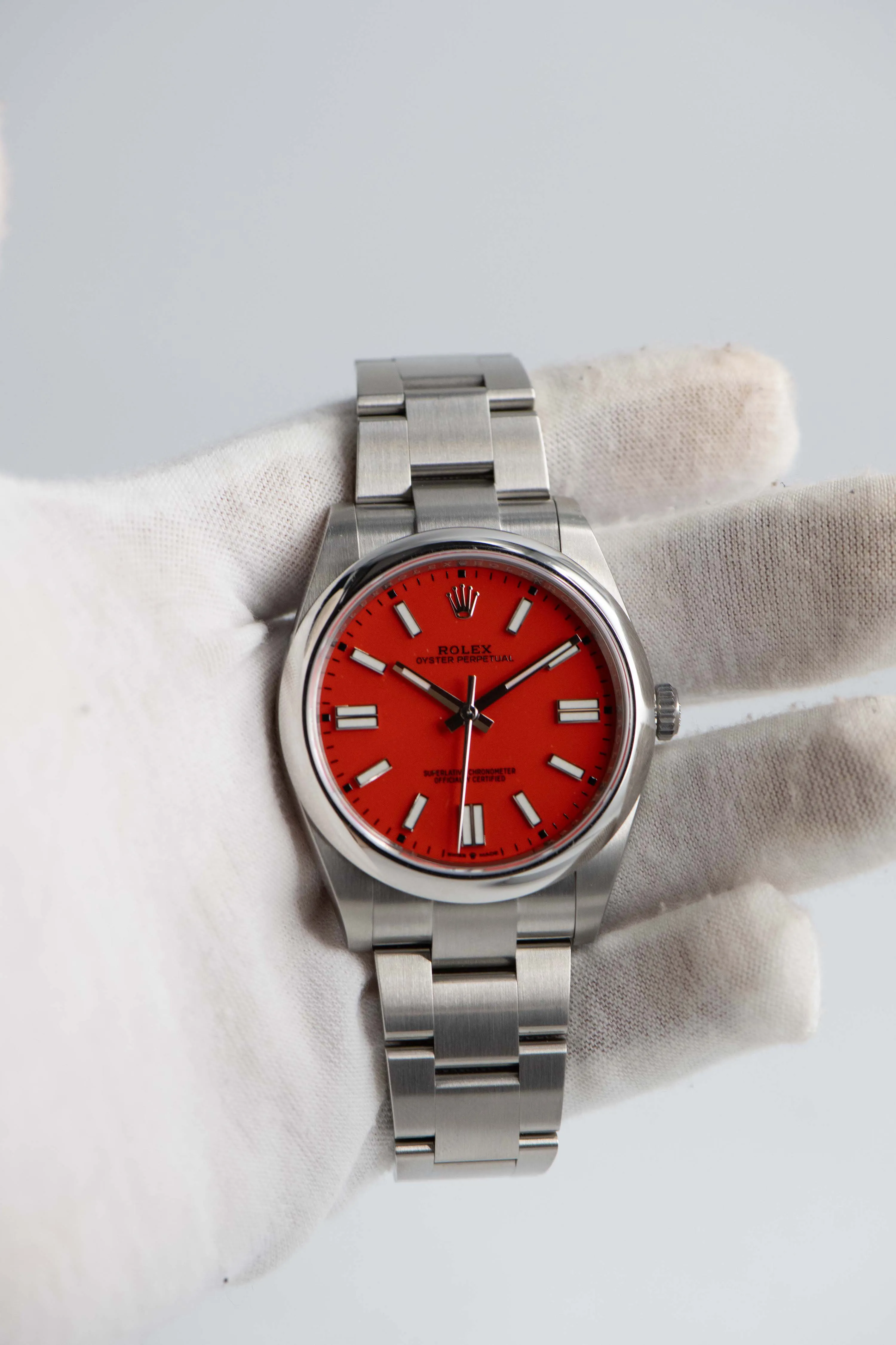 Rolex Oyster Perpetual 41 124300 41mm Stainless steel Red 8