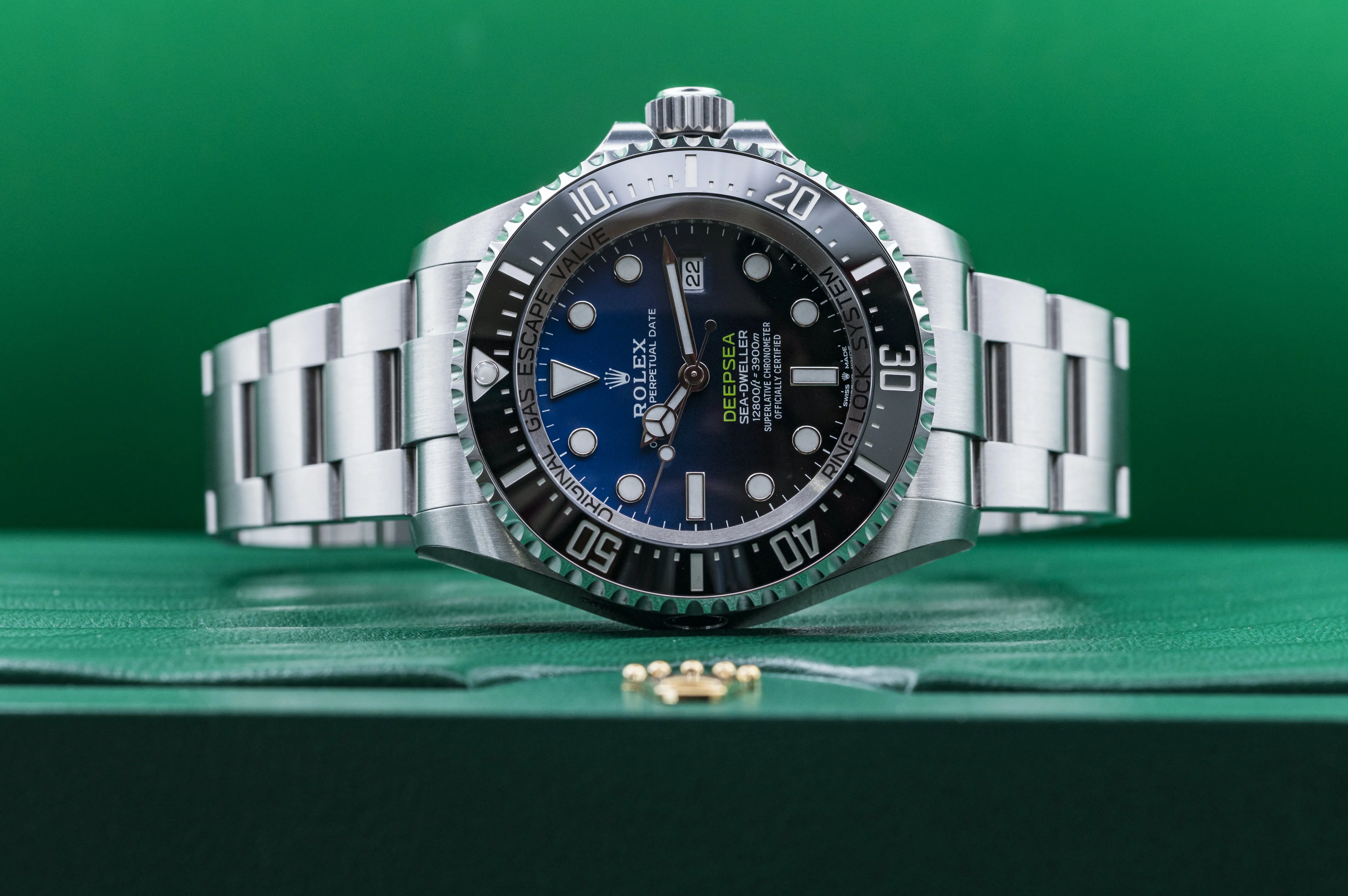 Rolex Sea-Dweller Deepsea 126660 44mm Stainless steel Blue 3