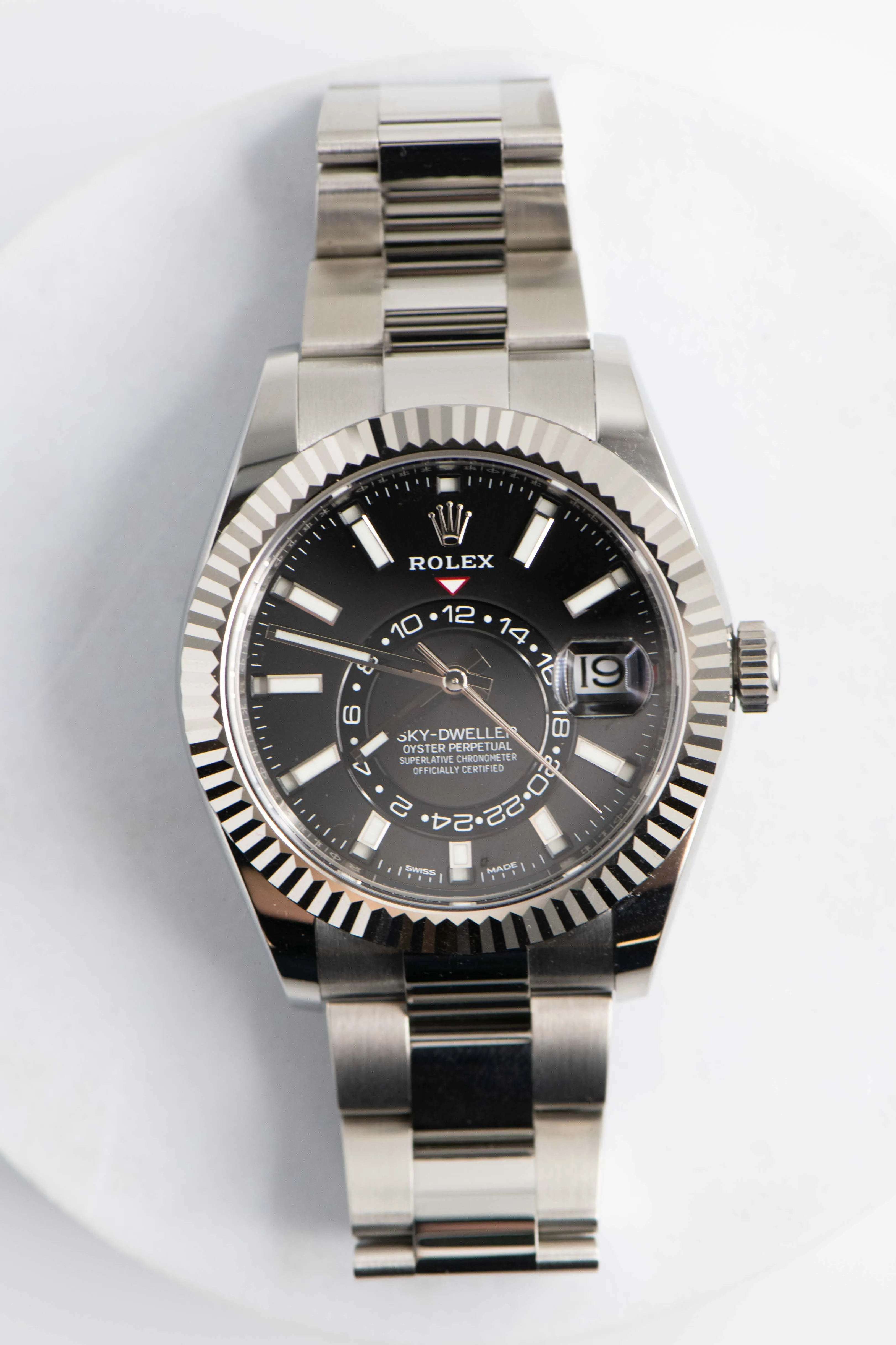 Rolex Sky-Dweller 326934 42mm White gold and stainless steel Black