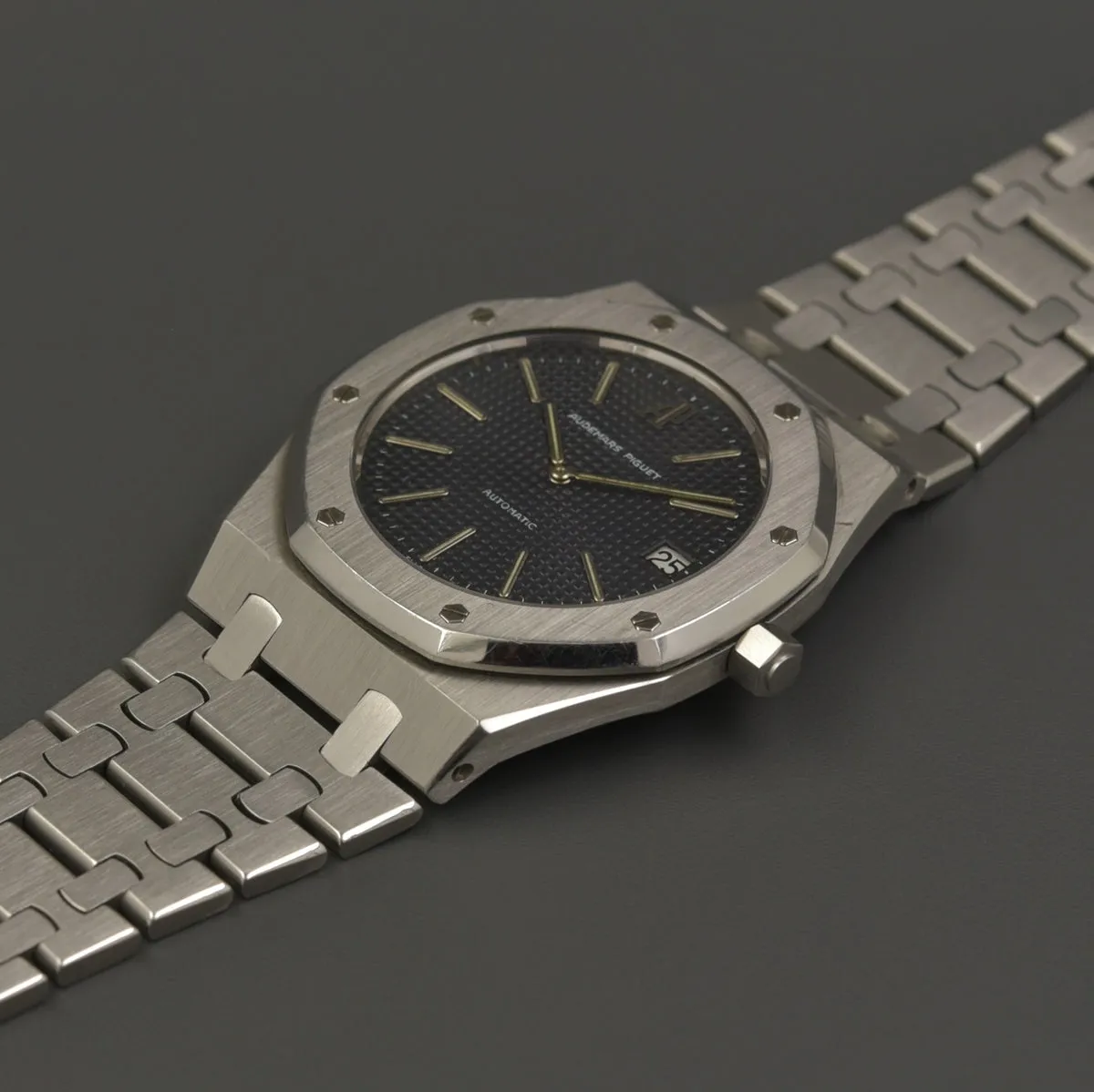 Audemars Piguet Royal Oak 5402ST 39mm Stainless steel 2