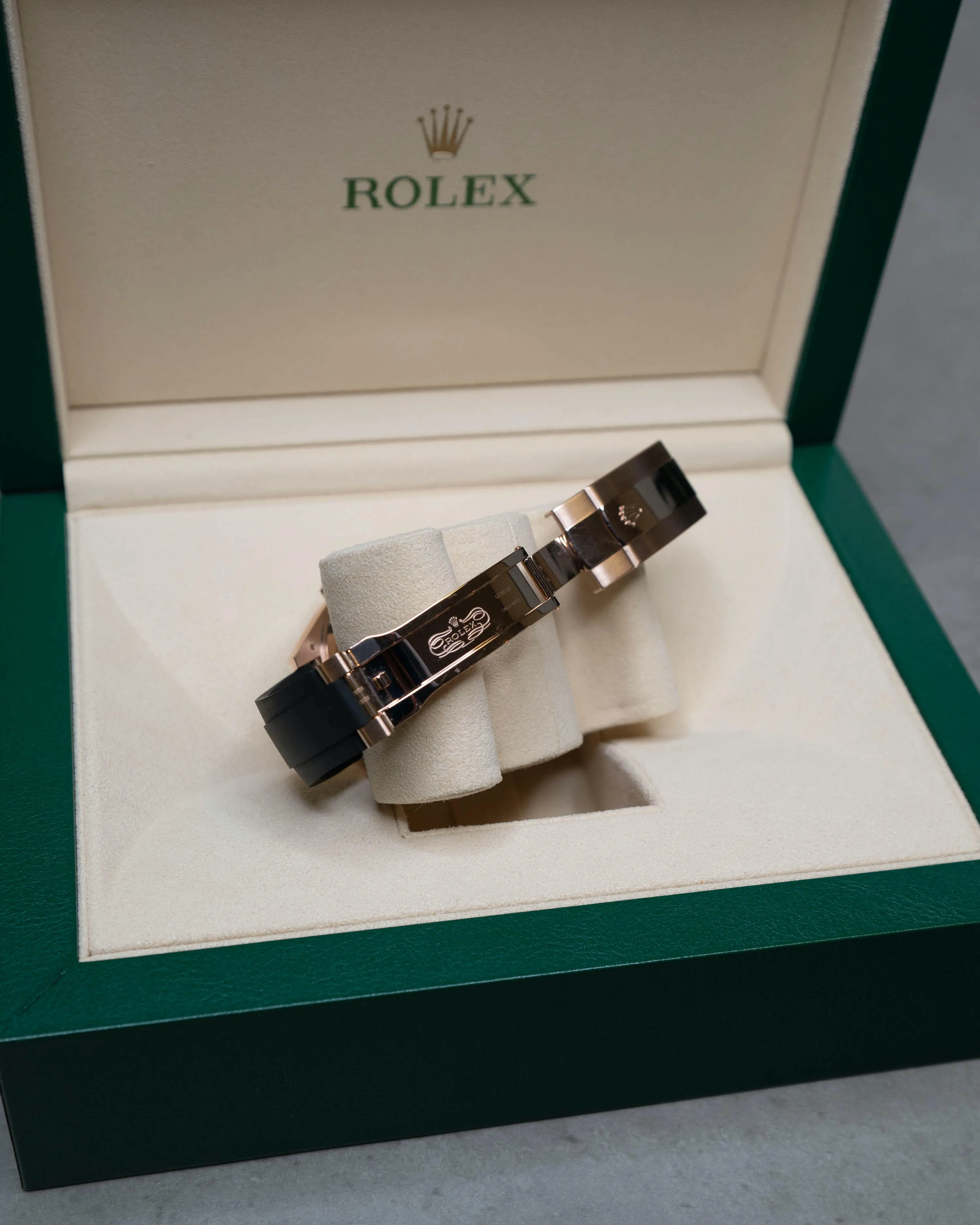 Rolex 326235 42mm Rose gold White 15