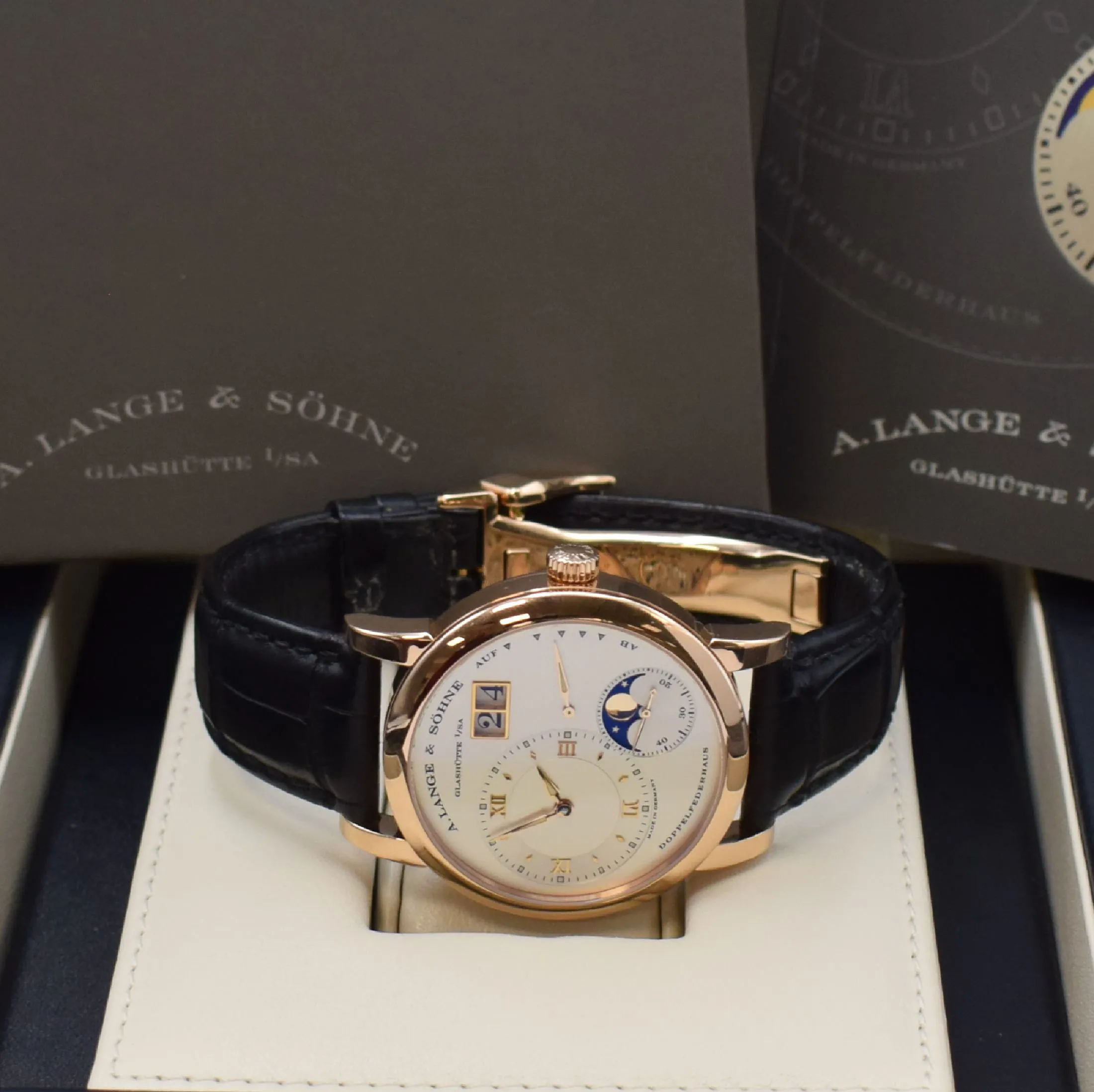 A. Lange & Söhne Lange 1 109.032 38.5mm Rose gold Silver 10