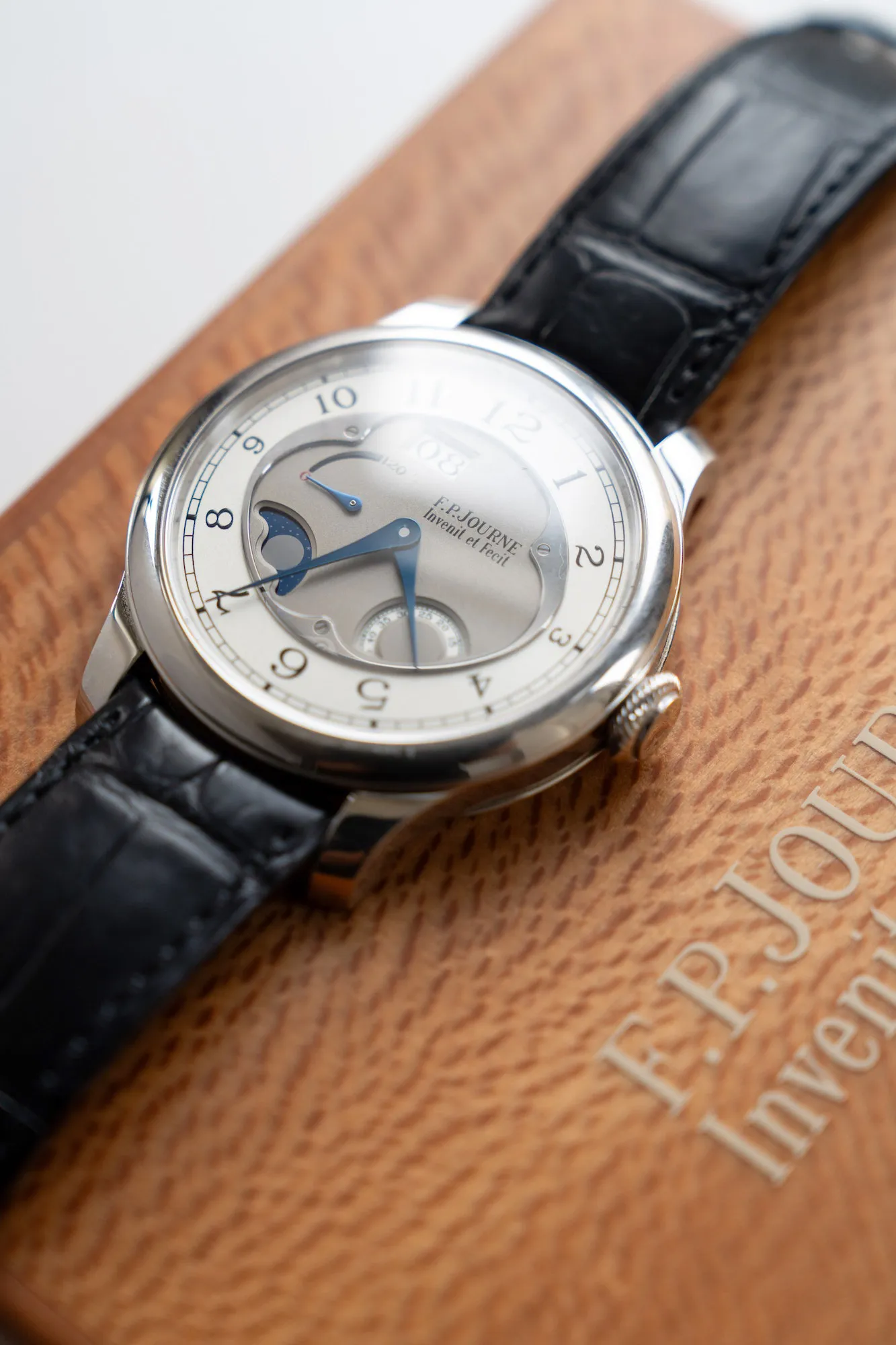 F.P. Journe Octa Divine Octa Divine 42mm Platinum Gray 10