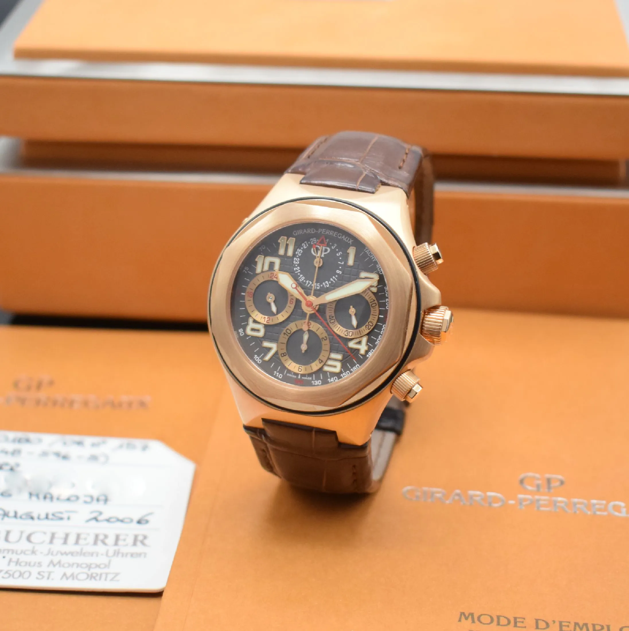 Girard-Perregaux Laureato 80180 44mm Rose gold Black