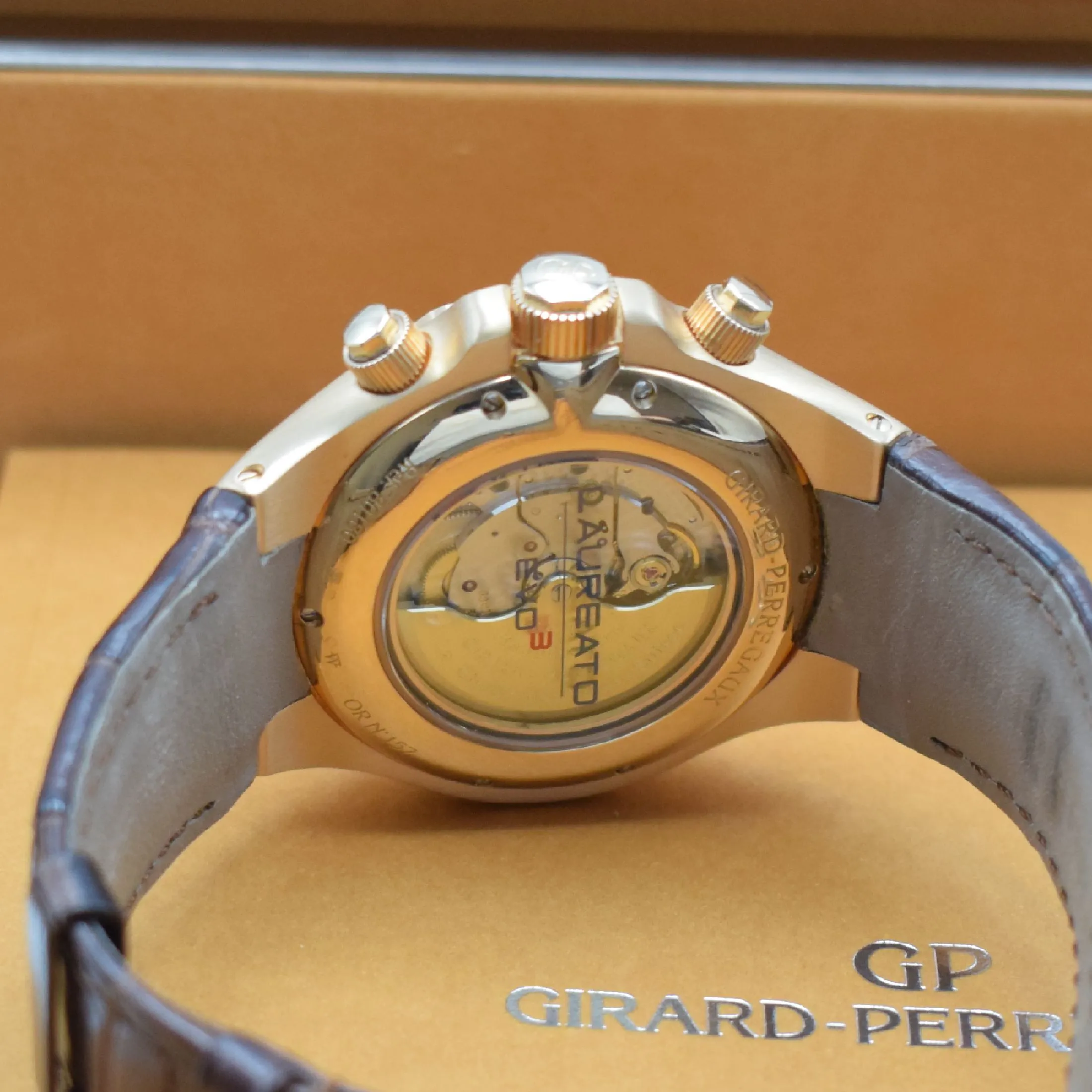 Girard-Perregaux Laureato 80180 44mm Rose gold Black 5