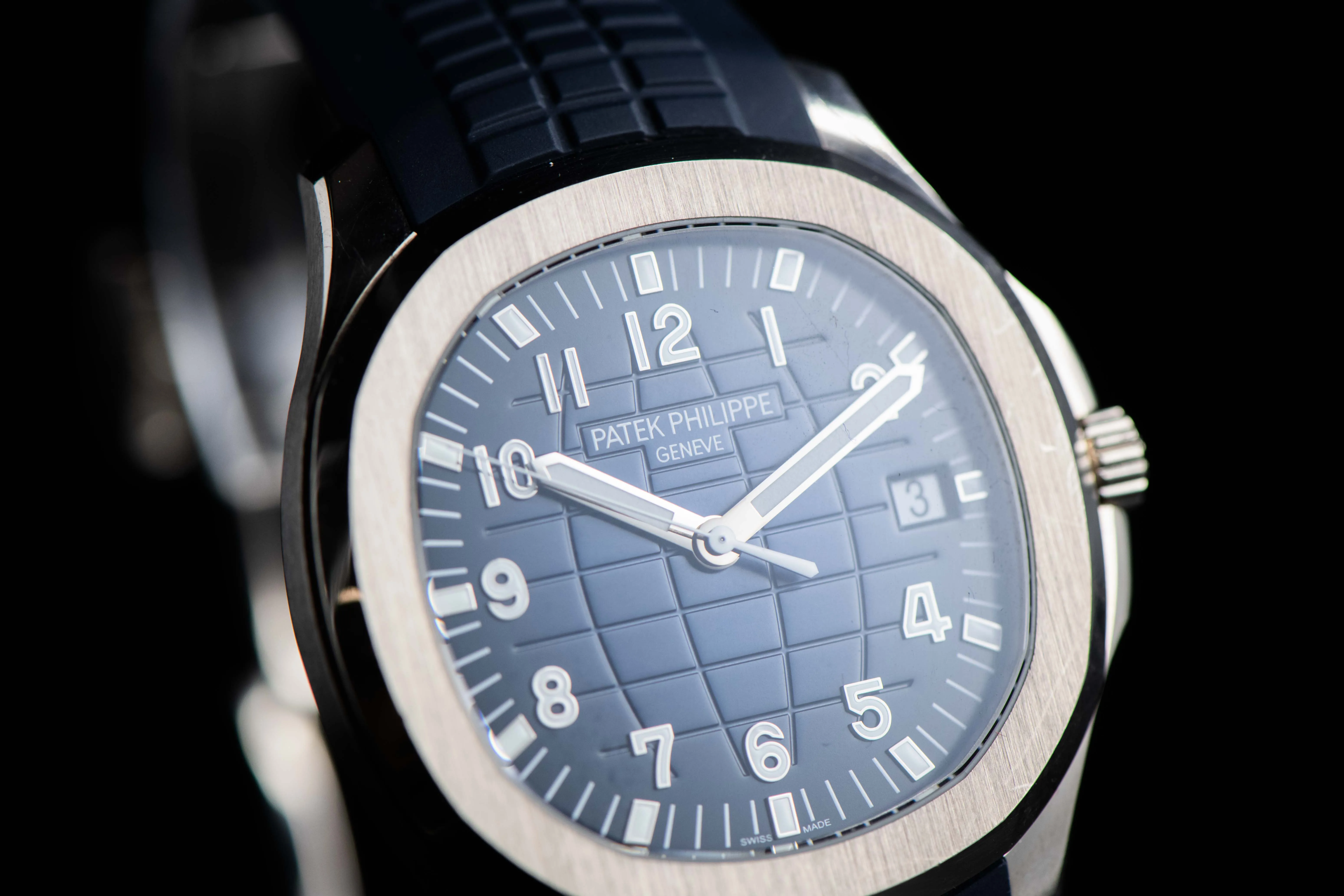 Patek Philippe Aquanaut 5168G 42mm White gold Blue 11