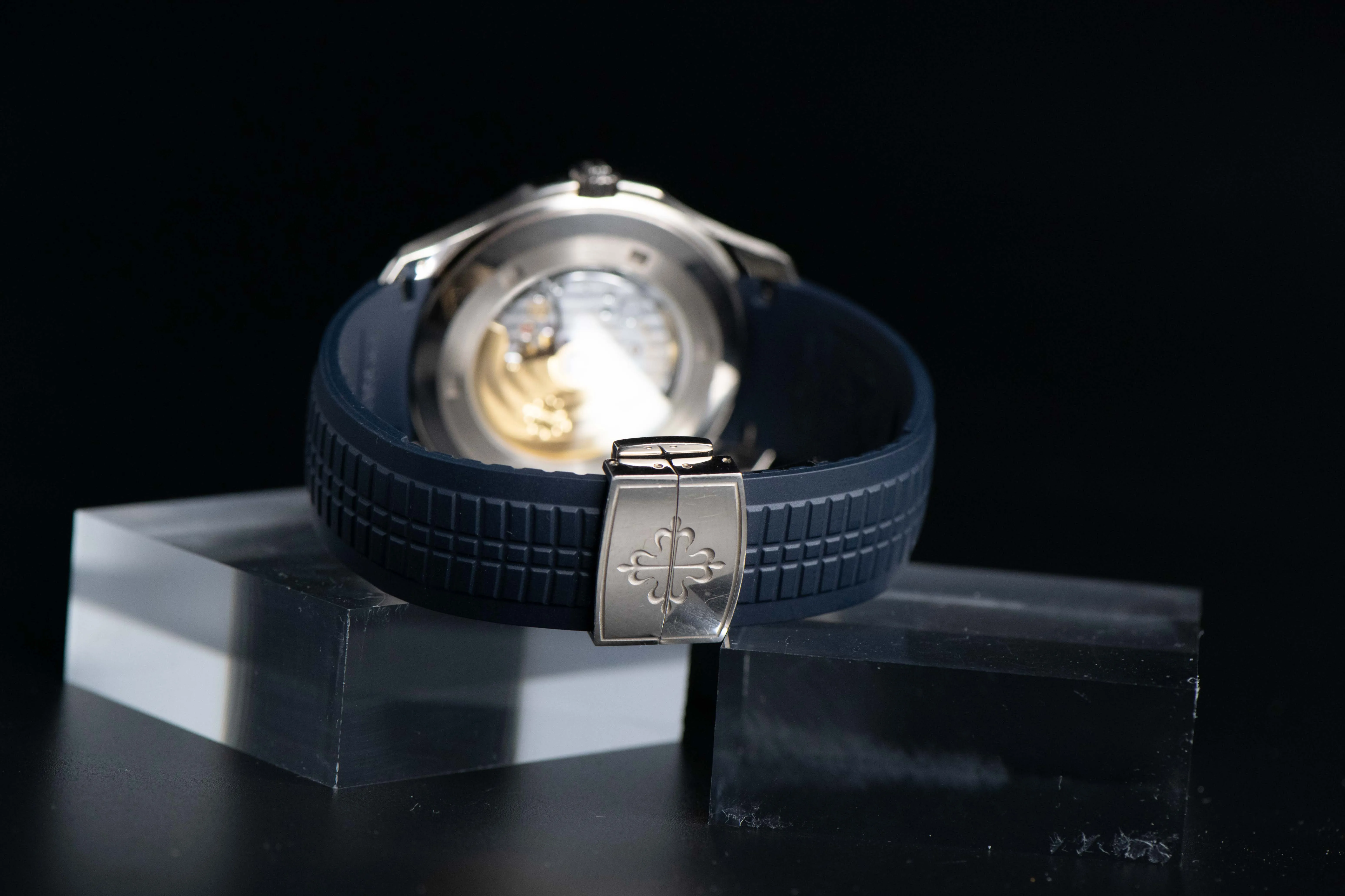 Patek Philippe Aquanaut 5168G 42mm White gold Blue 7