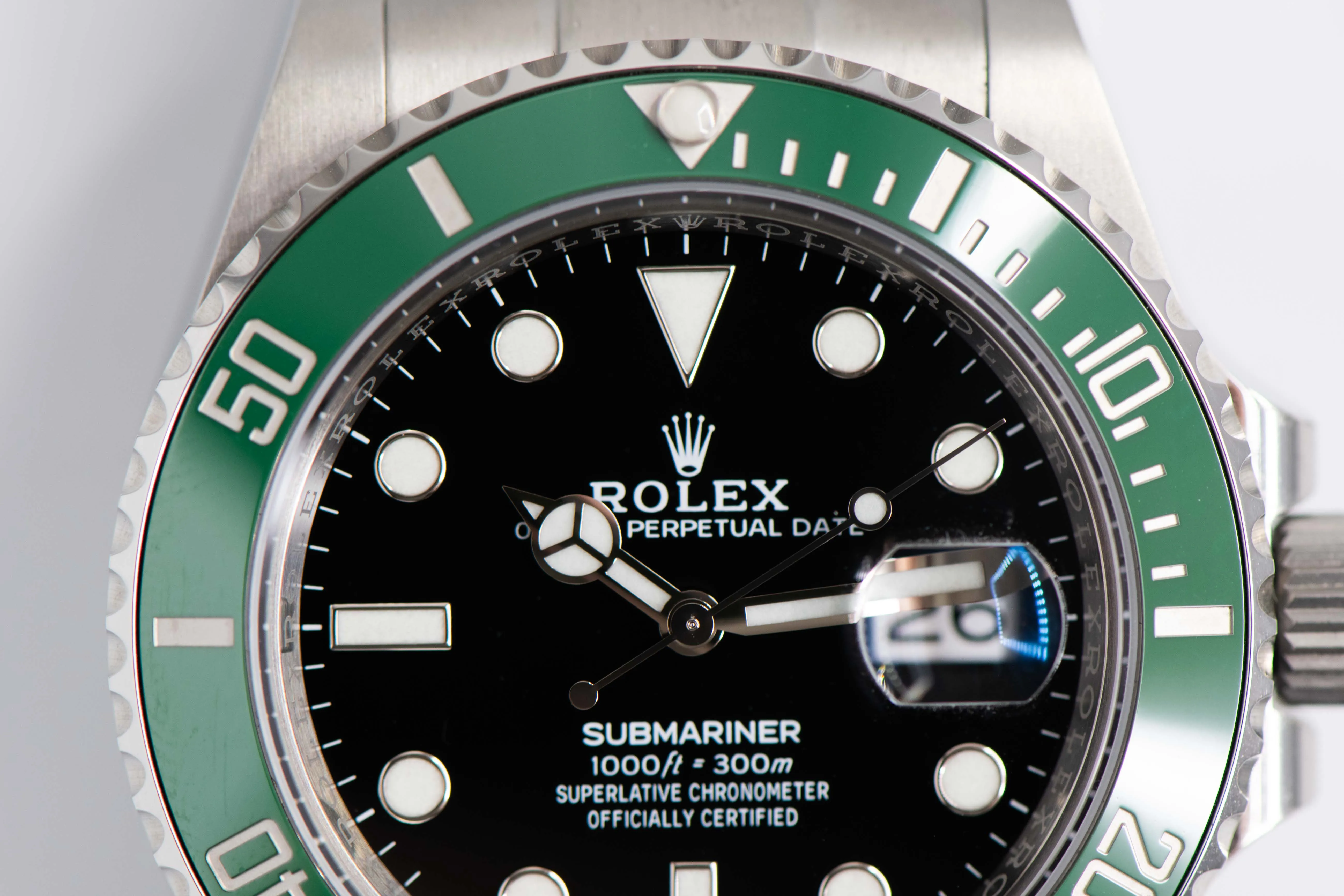 Rolex Submariner 126610LV 41mm Stainless steel Black 4