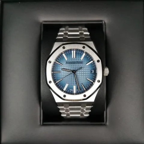 Audemars Piguet Royal Oak 15510BC.OO.1320BC.02 41mm White gold Blue