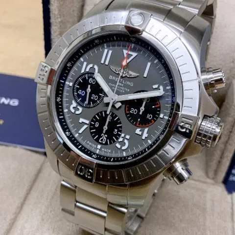 Breitling Avenger AB01821A1B1A1 45mm Stainless steel Gray