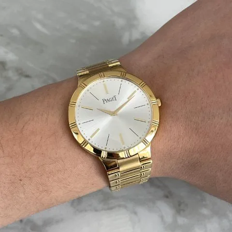 Piaget Dancer 38mm Yellow gold and 18k yellow gold