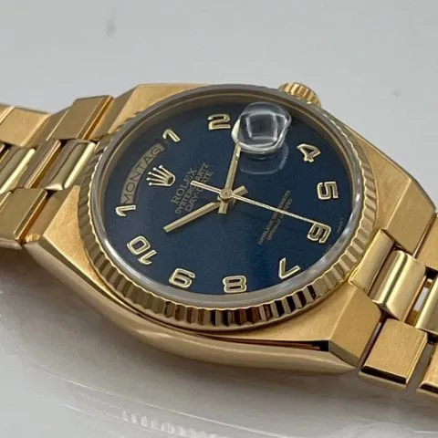 Rolex Day-Date Oysterquartz 19018 36mm Yellow gold Blue