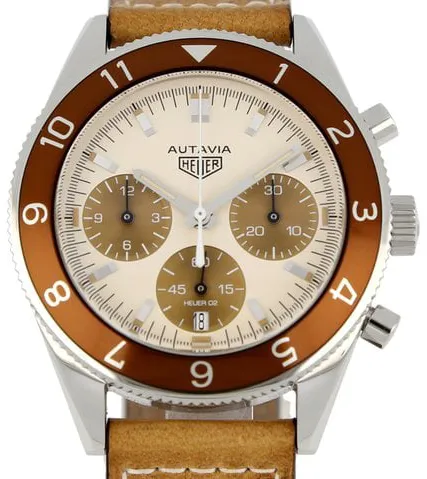 TAG Heuer Autavia CBE2113.FC8226 42mm Stainless steel Beige