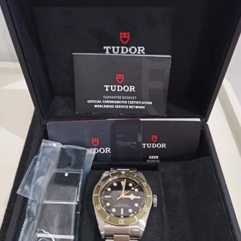 Tudor Black Bay 79230G 41mm Steel Black