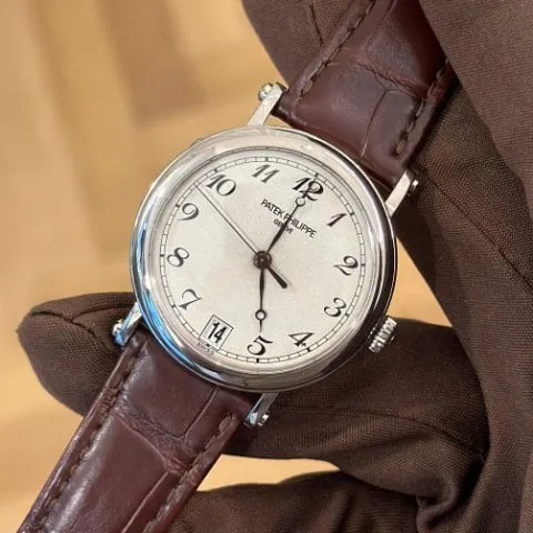 Patek Philippe Calatrava Officer 5053 White gold White