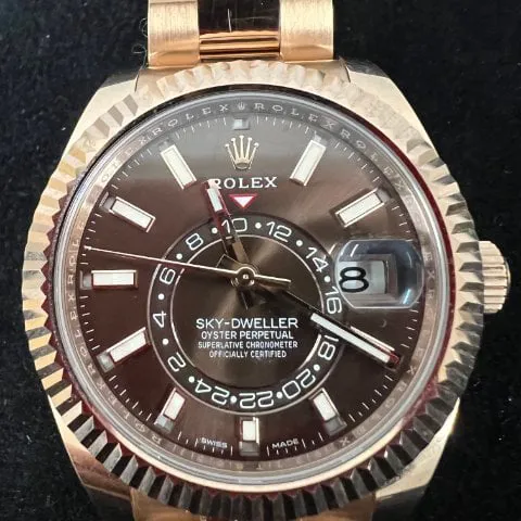 Rolex Sky-Dweller 326935 42mm Rose gold Bronze