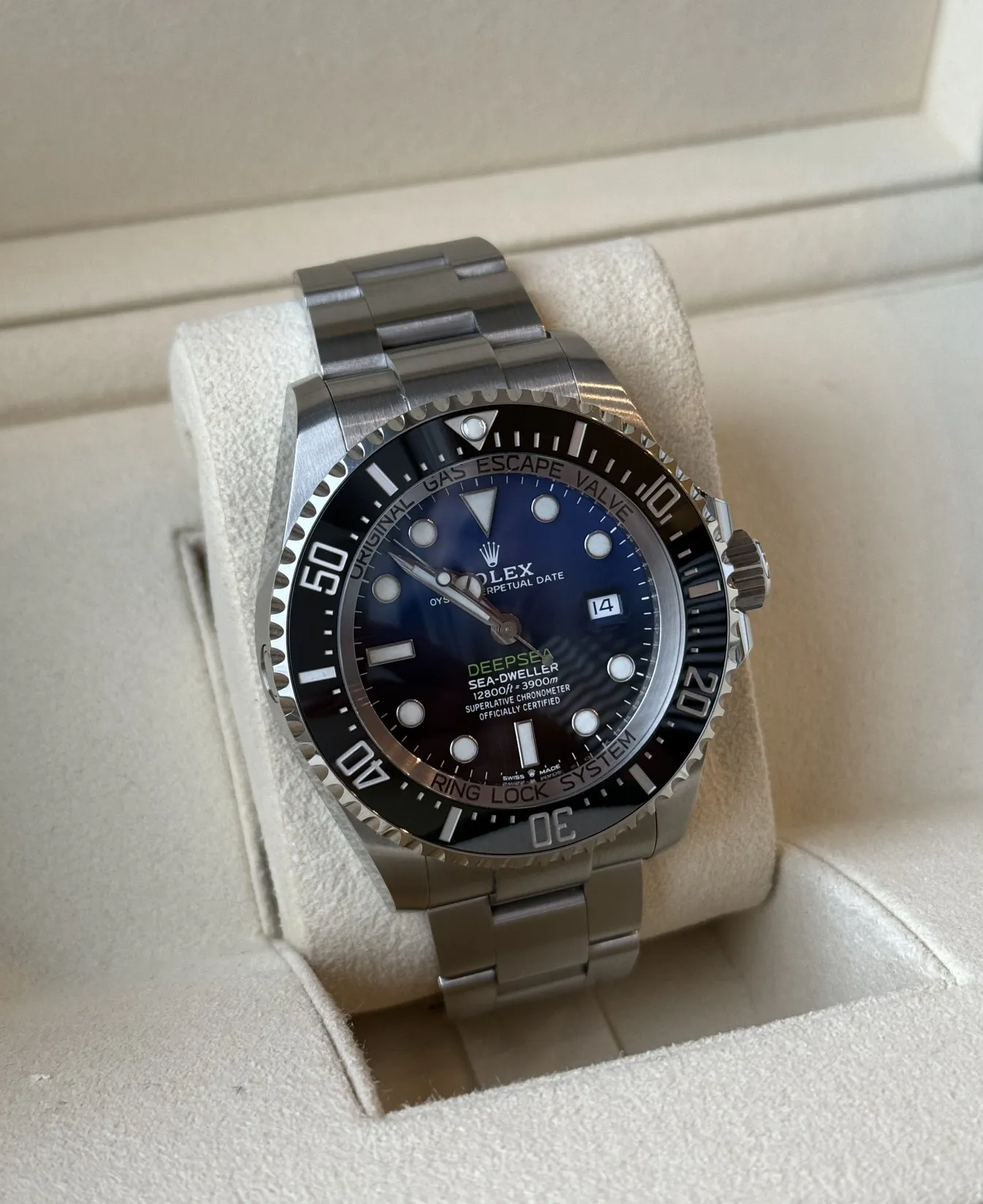 Rolex Sea-Dweller Deepsea 126660 44mm Stainless steel Blue 5